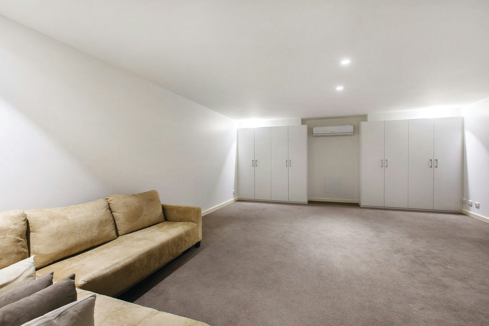 3 Norfolk Place, Malvern, VIC