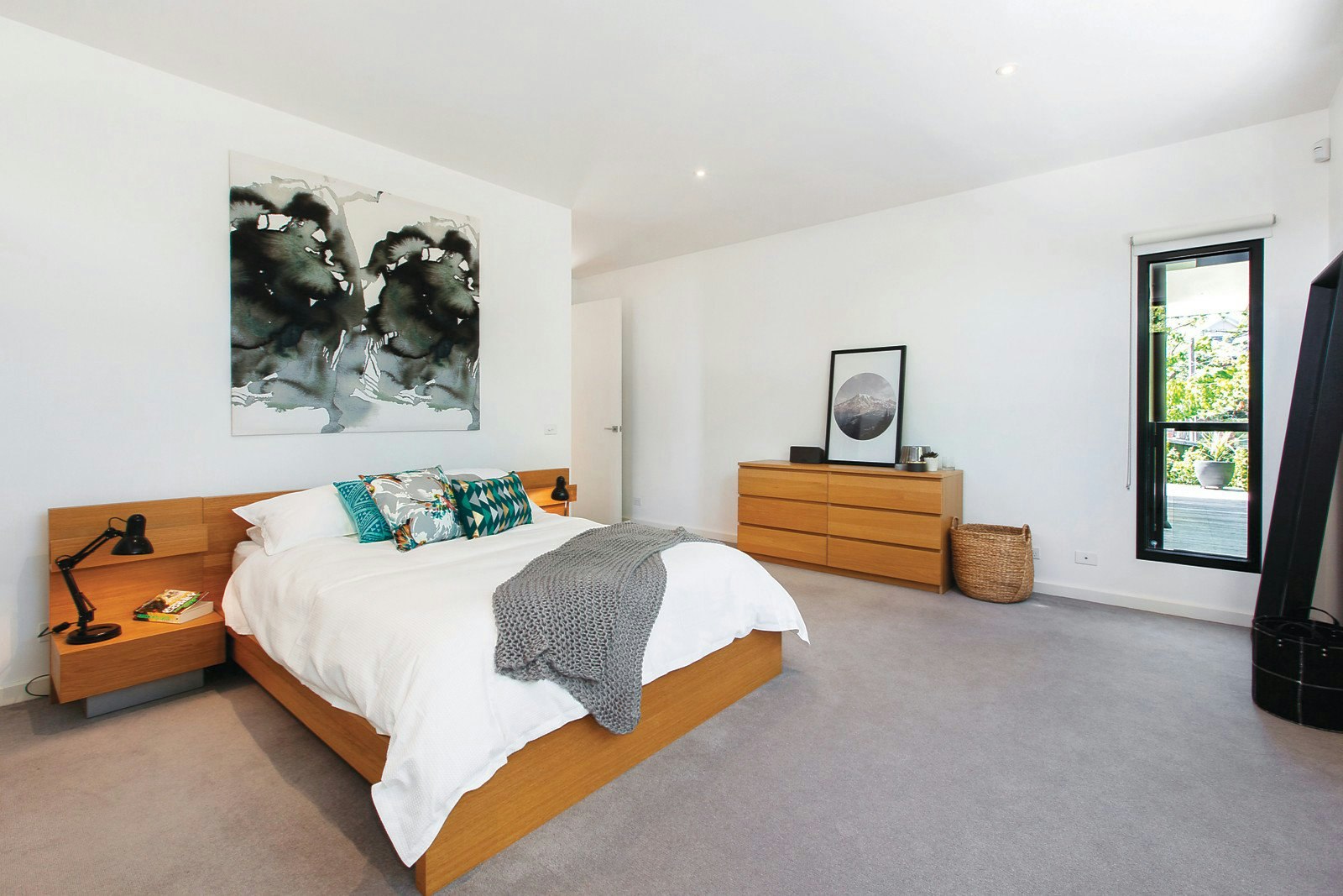 18 Byron Street, Box Hill South, VIC