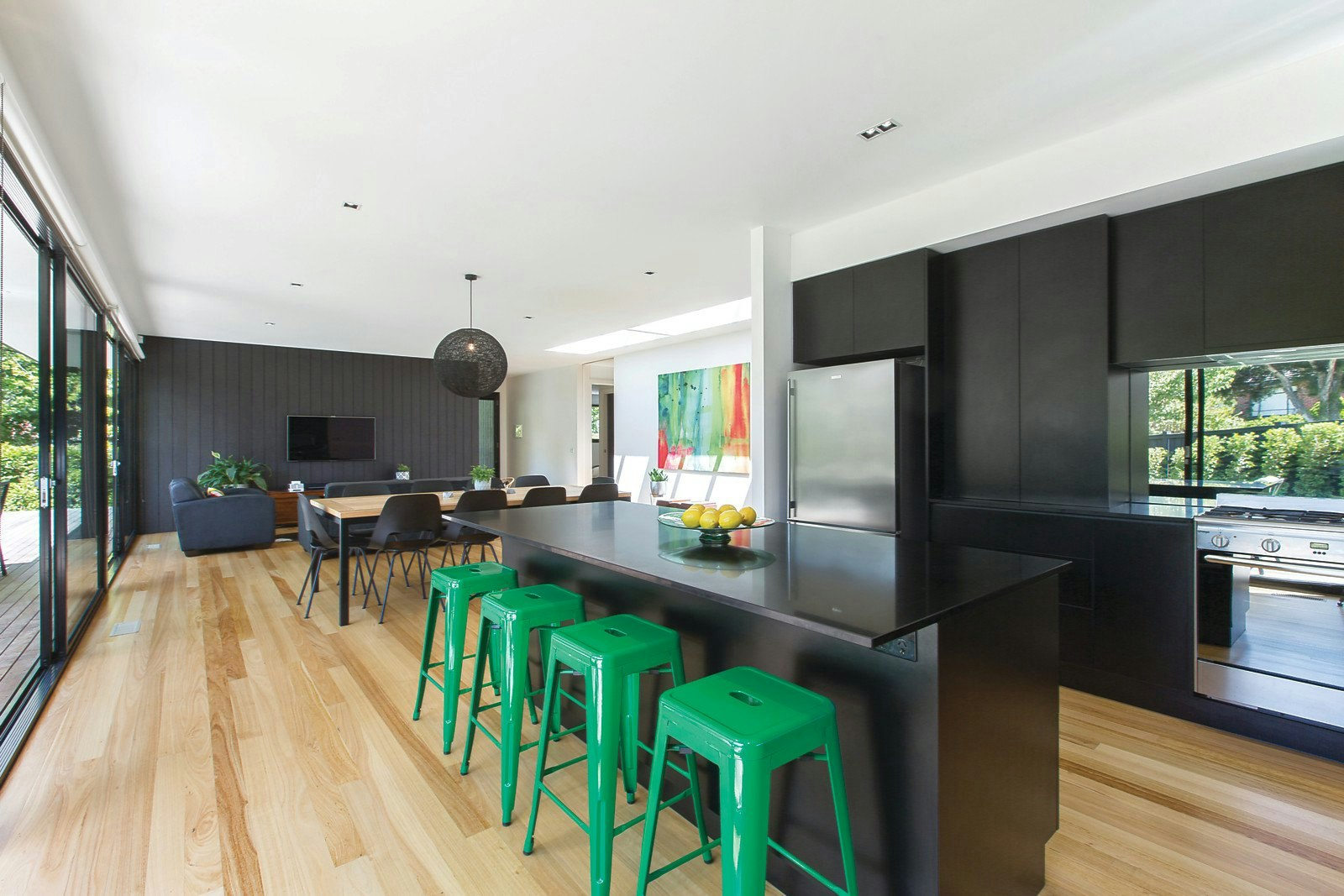 18 Byron Street, Box Hill South, VIC