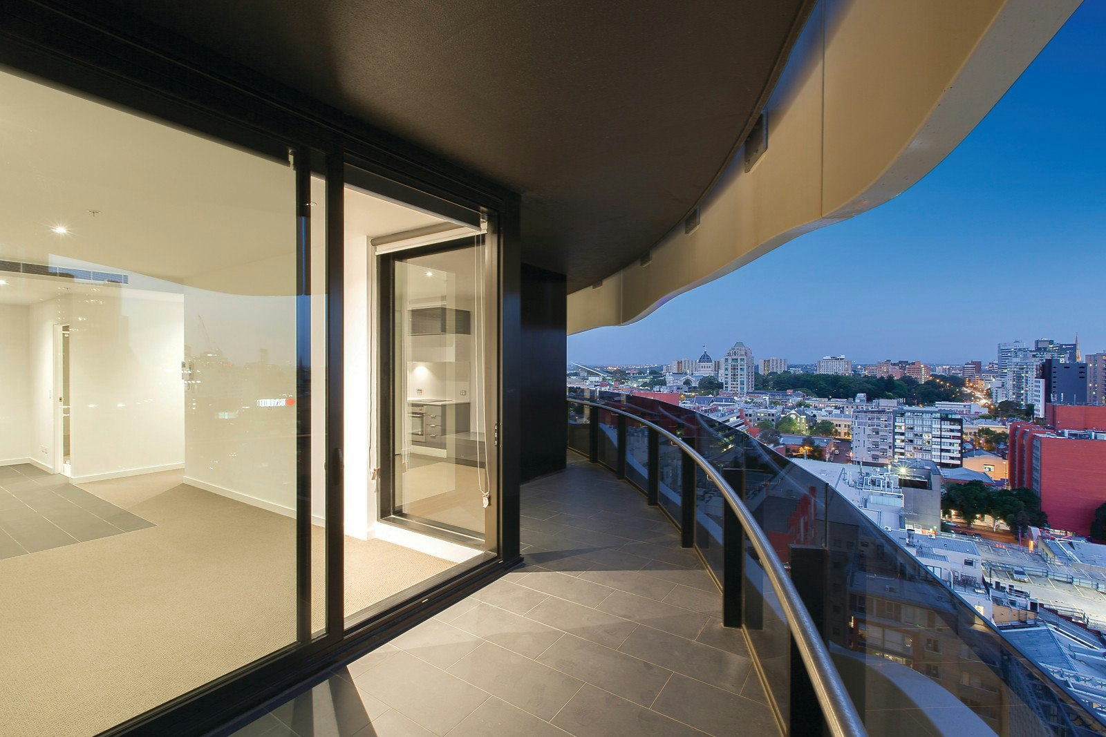 1513/551 Swanston Street, Carlton, VIC