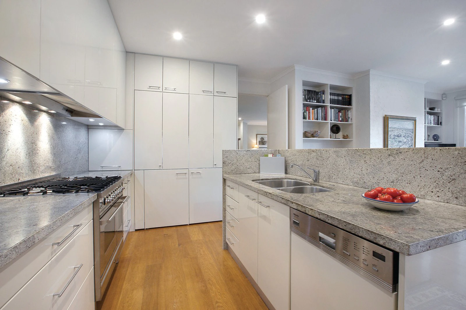 10-12 Kent Street, Kew, VIC