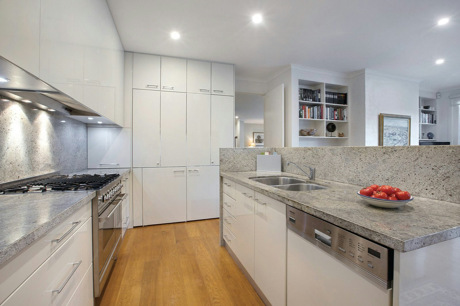 10-12 Kent Street, Kew, VIC