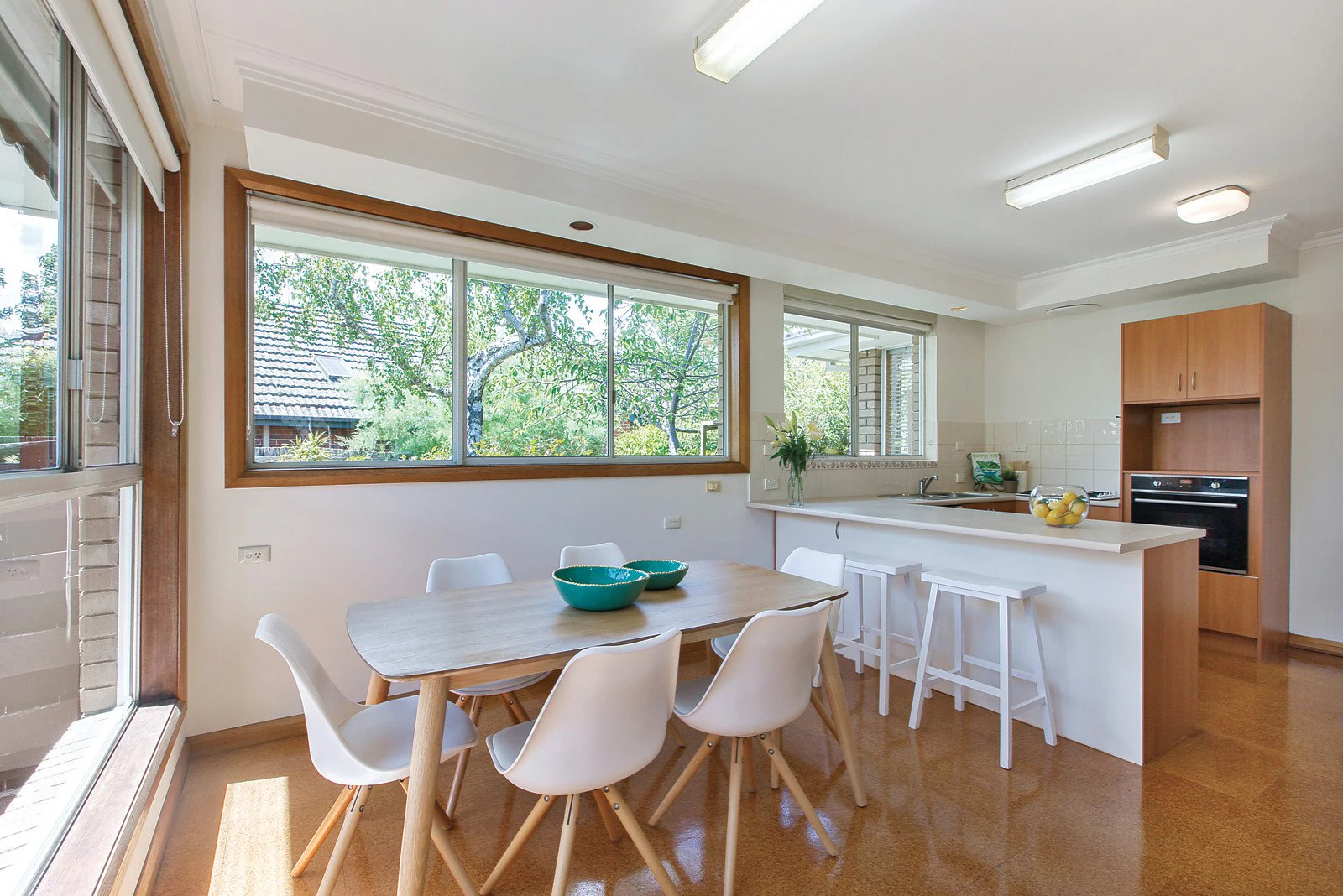 1/9 Balmoral Crescent, Surrey Hills, VIC