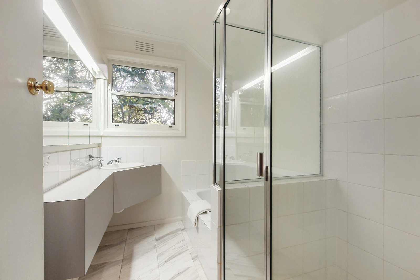 3 Swinburne Avenue, Hawthorn, VIC