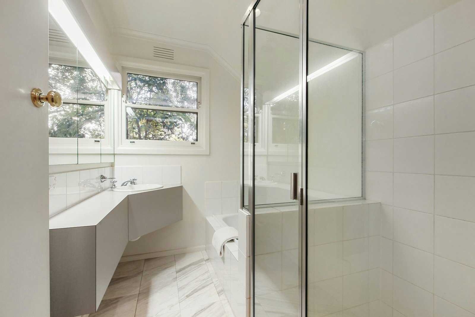 3 Swinburne Avenue, Hawthorn, VIC