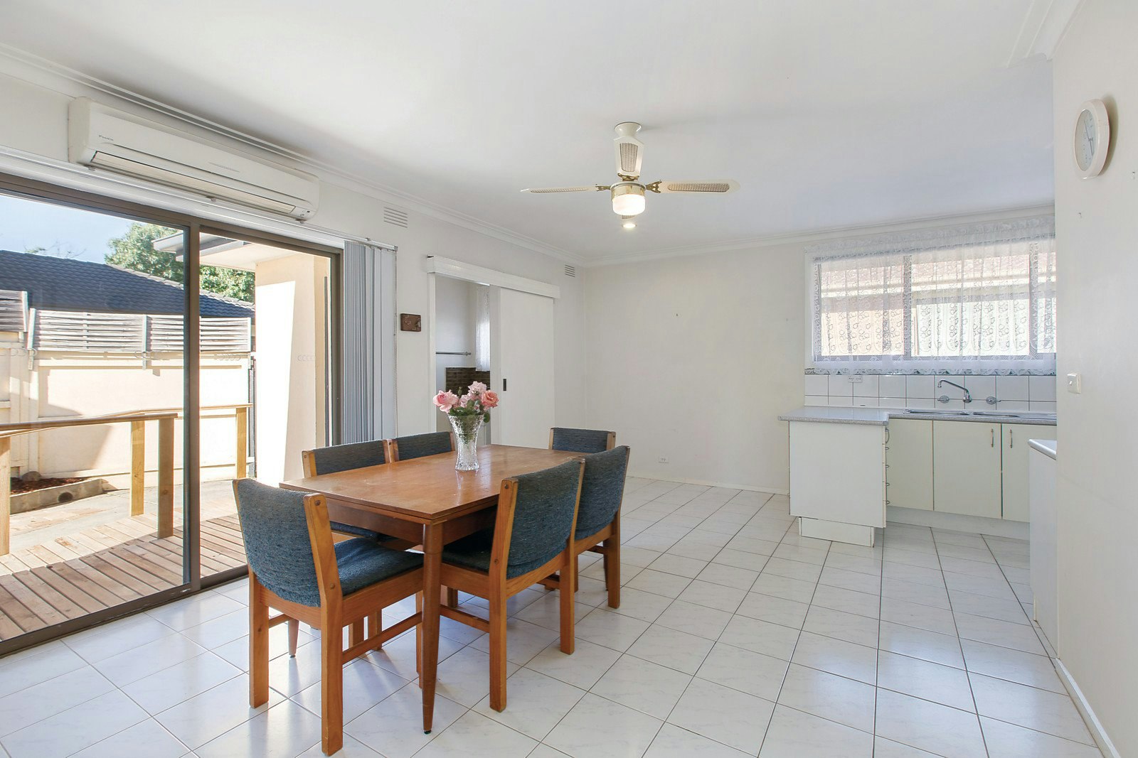 1/3 Churcher Court, Mount Waverley, VIC