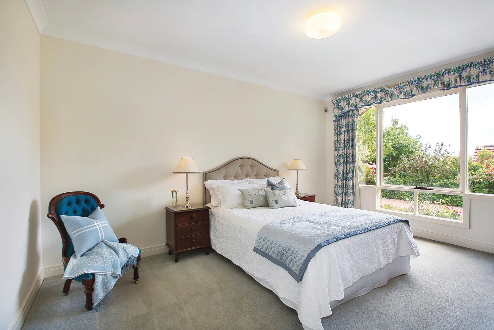 12 St Anthony's Place, Kew, VIC