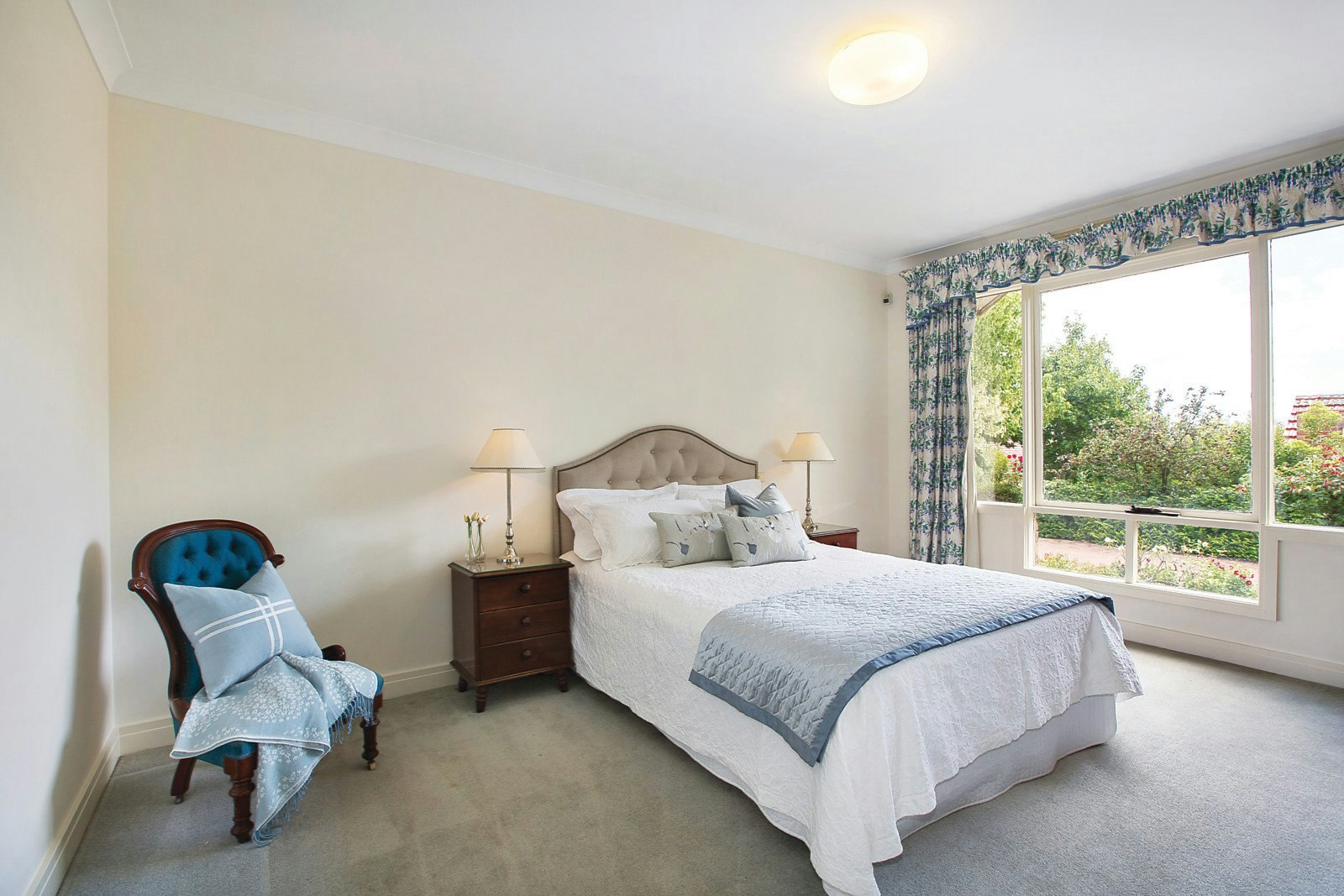 12 St Anthony's Place, Kew, VIC