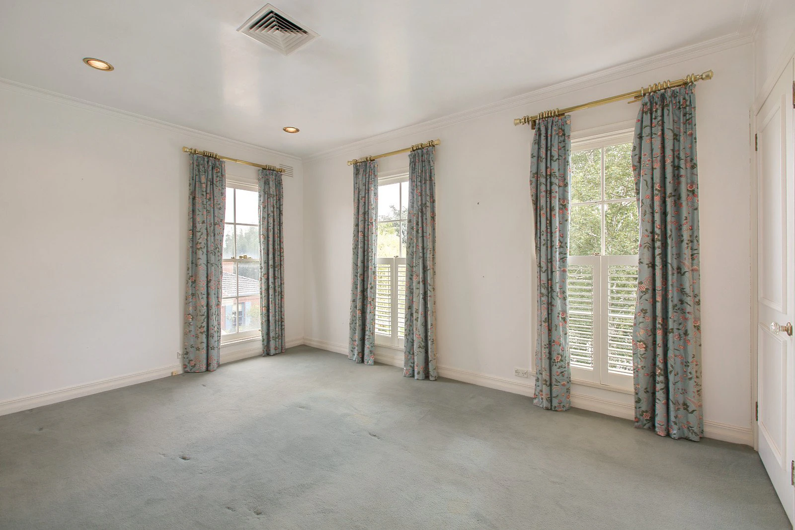 4 Rockingham Close, Kew, VIC