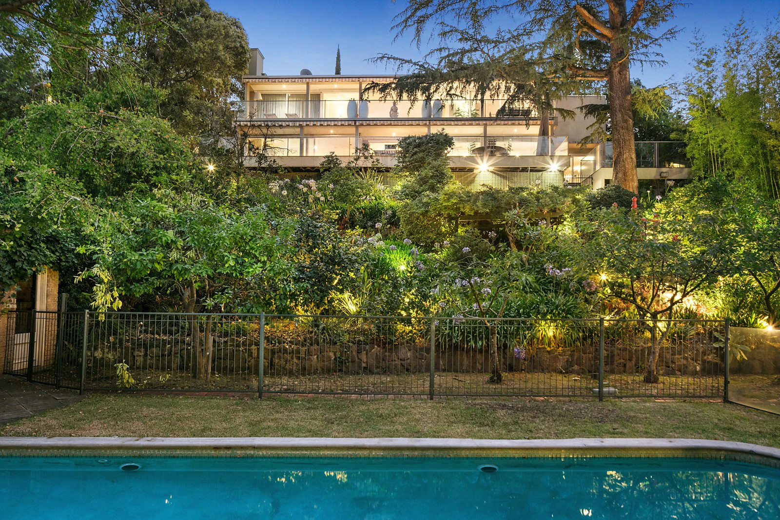 106 St Georges Road, Toorak, VIC