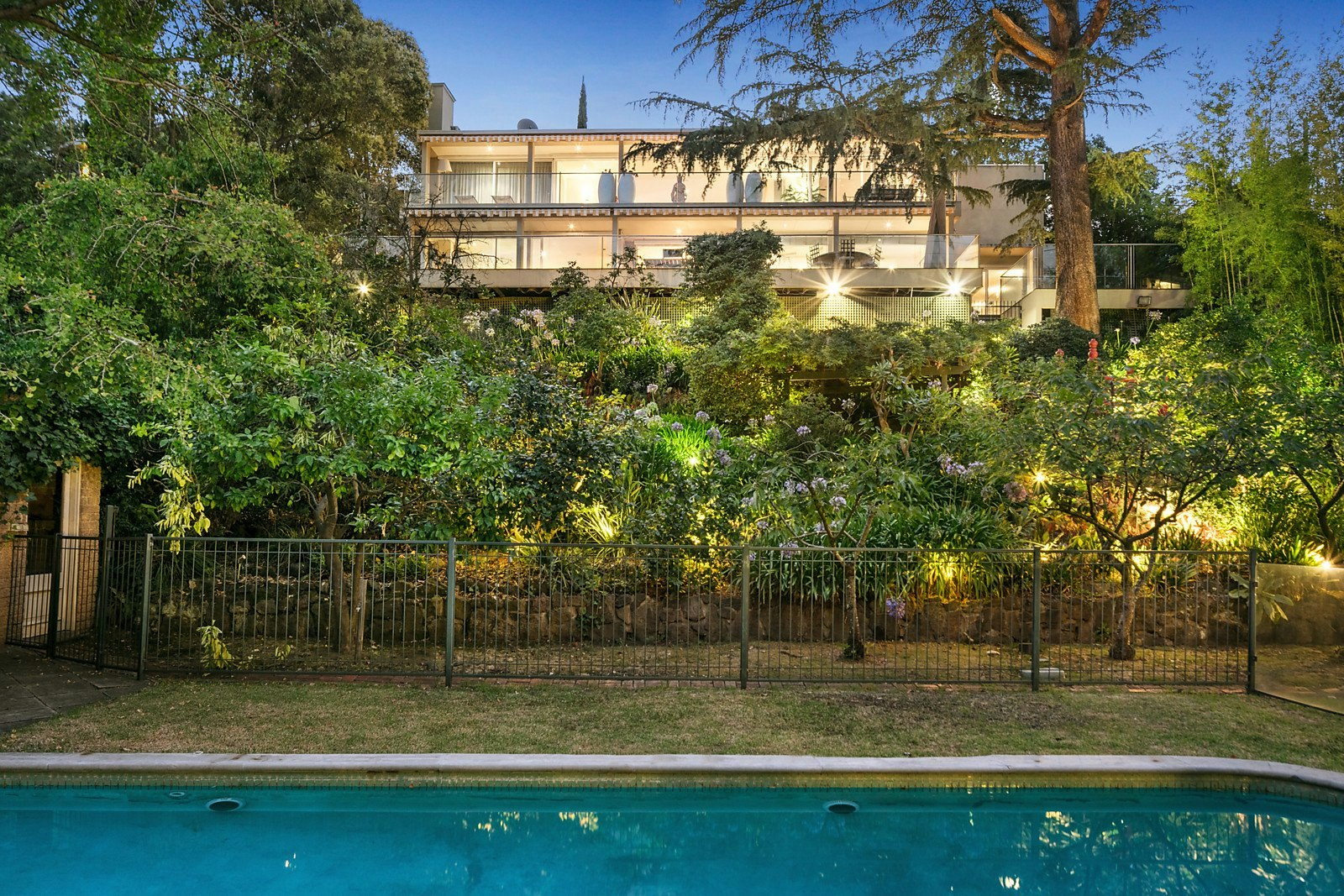 106 St Georges Road, Toorak, VIC