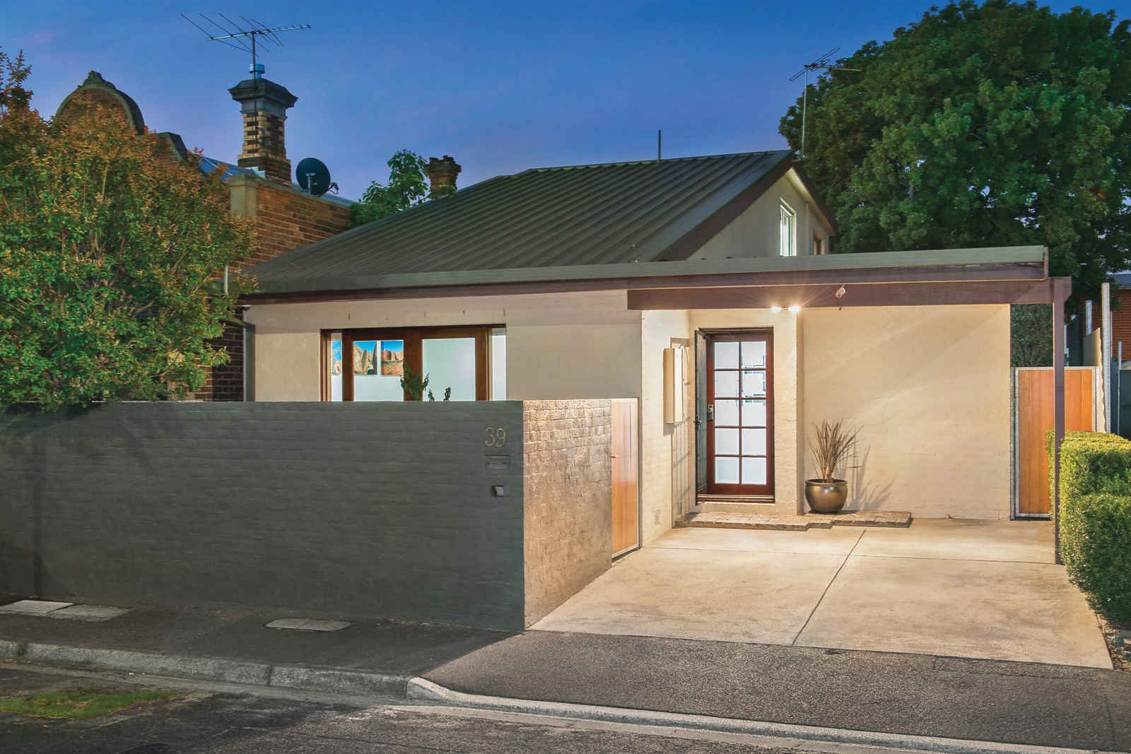 39 McIlwrick Street, Prahran, VIC