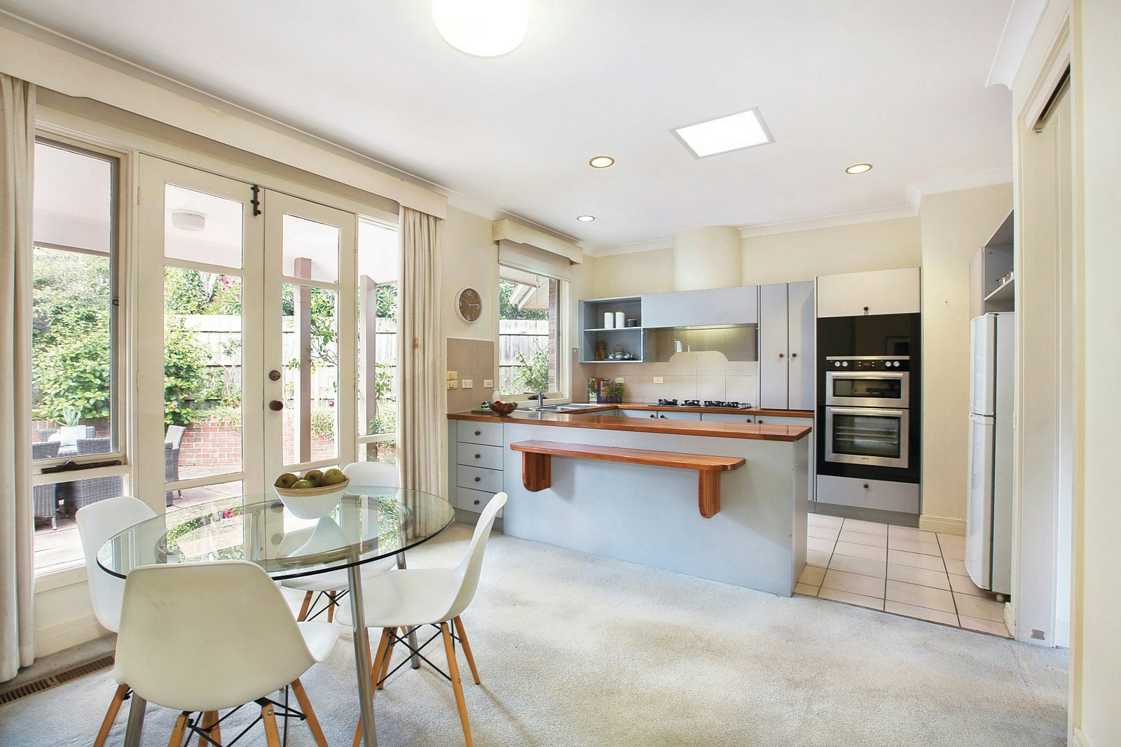 12 St Anthony's Place, Kew, VIC