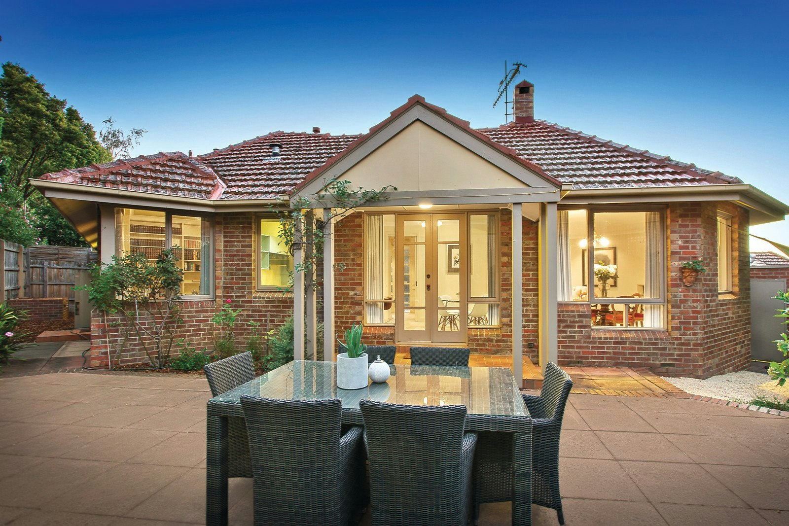 12 St Anthony's Place, Kew, VIC