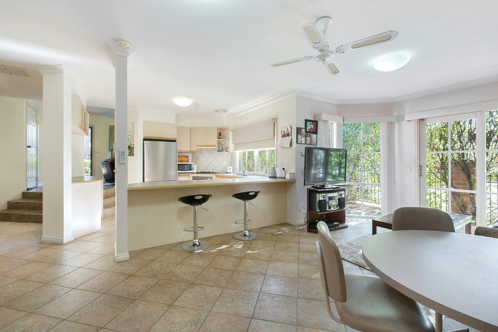 1/38 Barnsbury Road, Balwyn, VIC