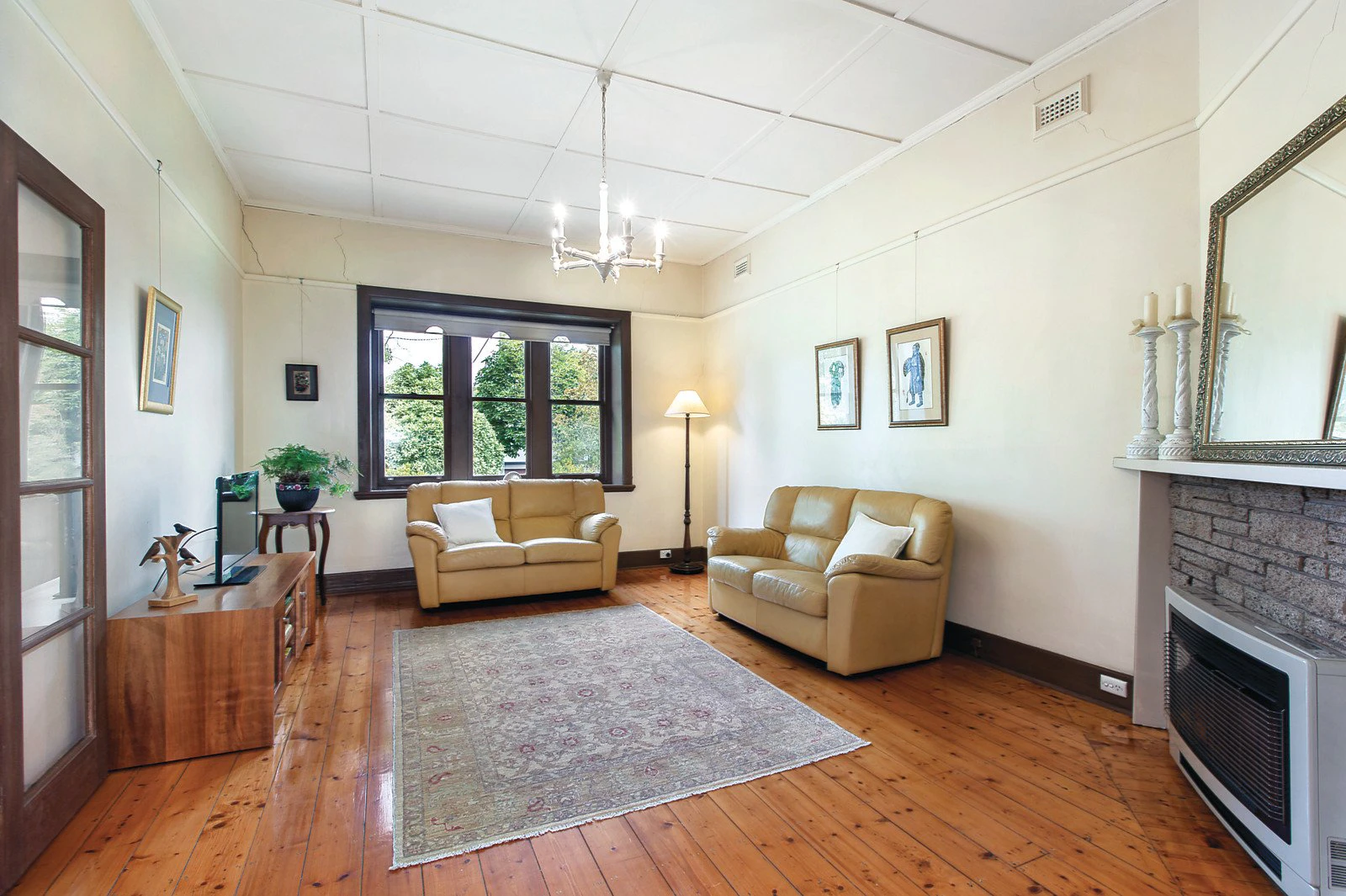 21 Tyne Street, Camberwell, VIC