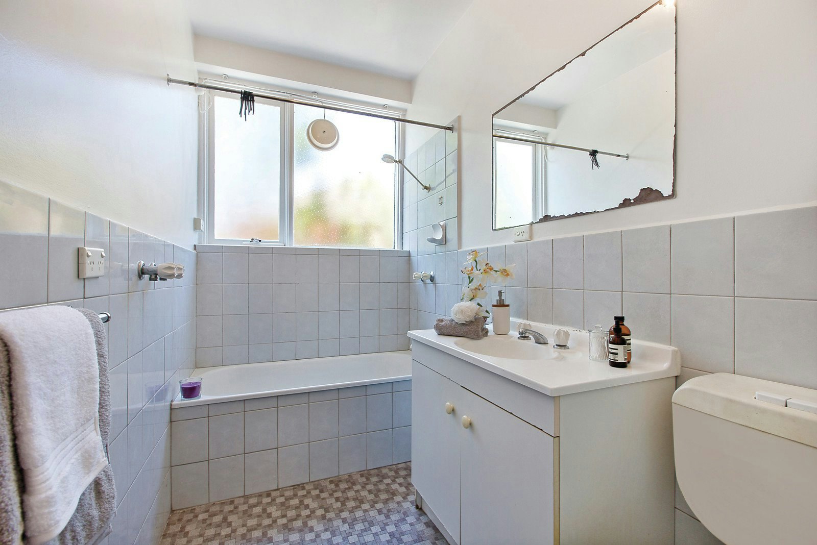 3/8 Lambert Road, Toorak, VIC