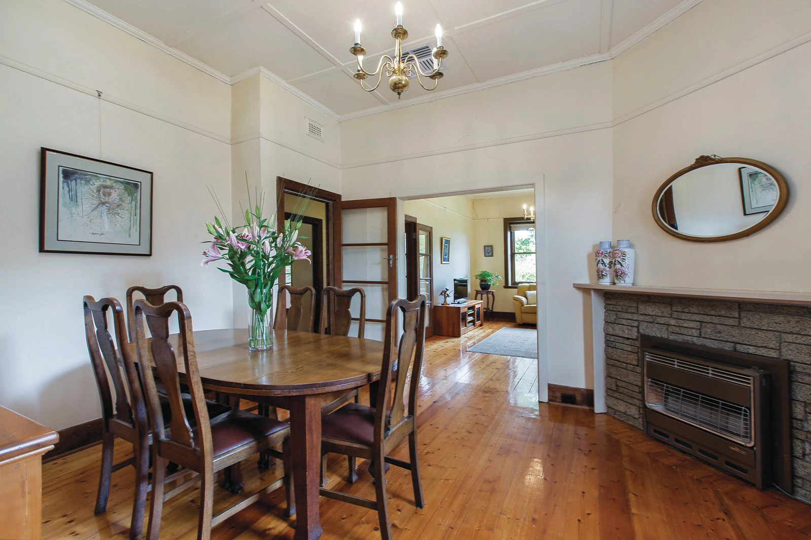 21 Tyne Street, Camberwell, VIC