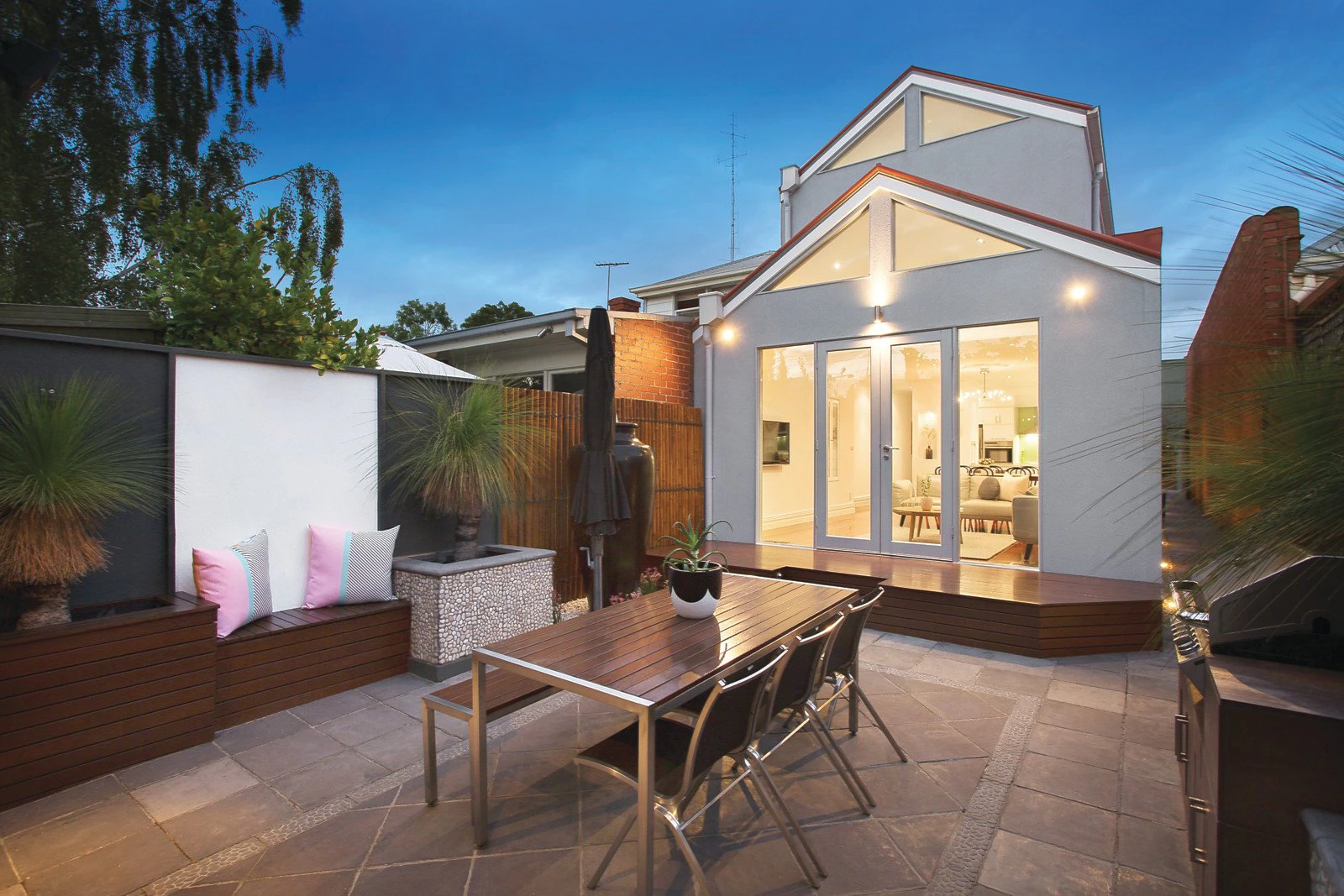 12 Willis Street, Armadale, VIC