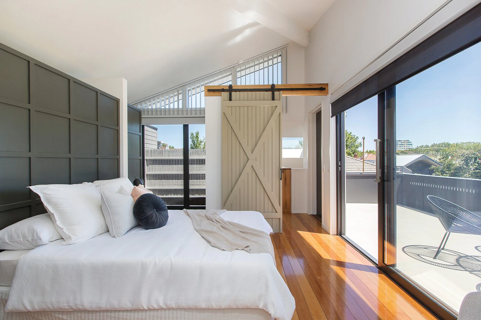 2 Bells Lane, St Kilda West, VIC
