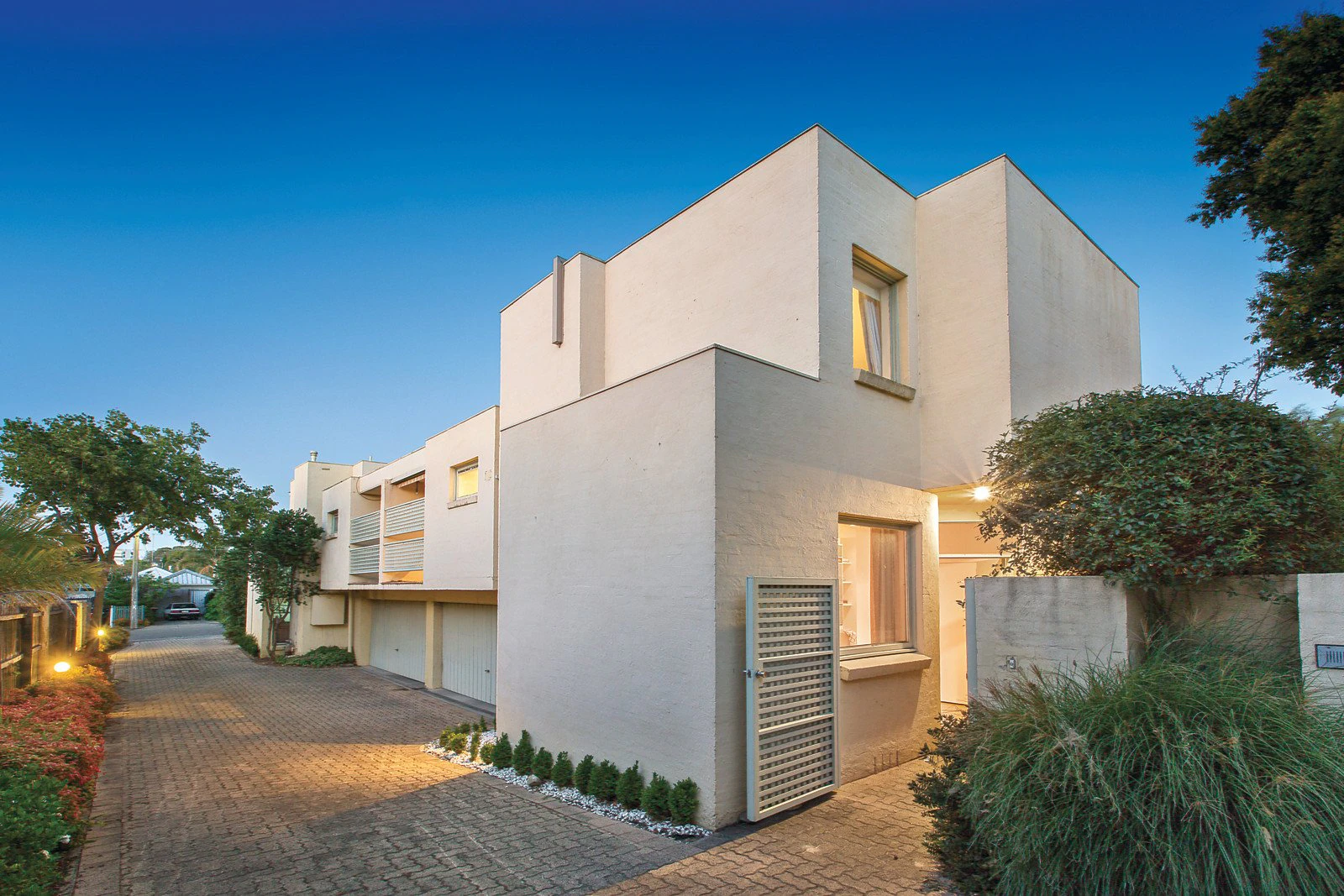 2/28 Caroline Street, Hawthorn East, VIC