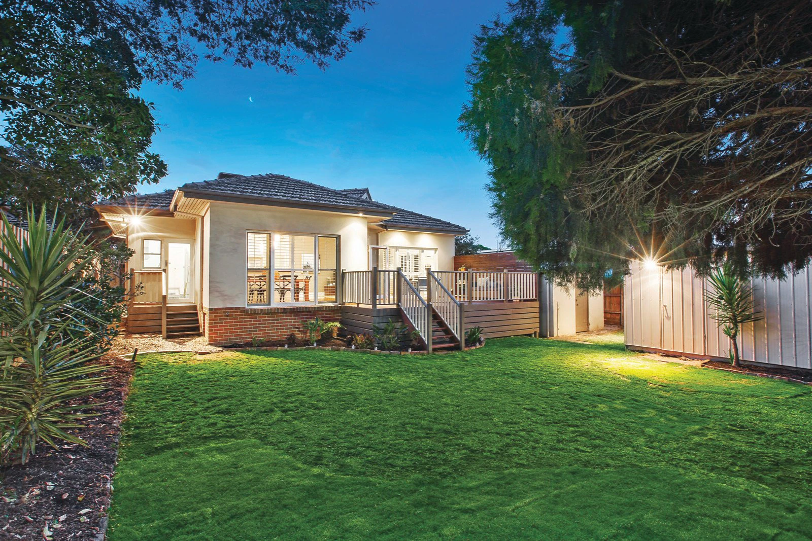 1 Walsh Street, Deepdene, VIC