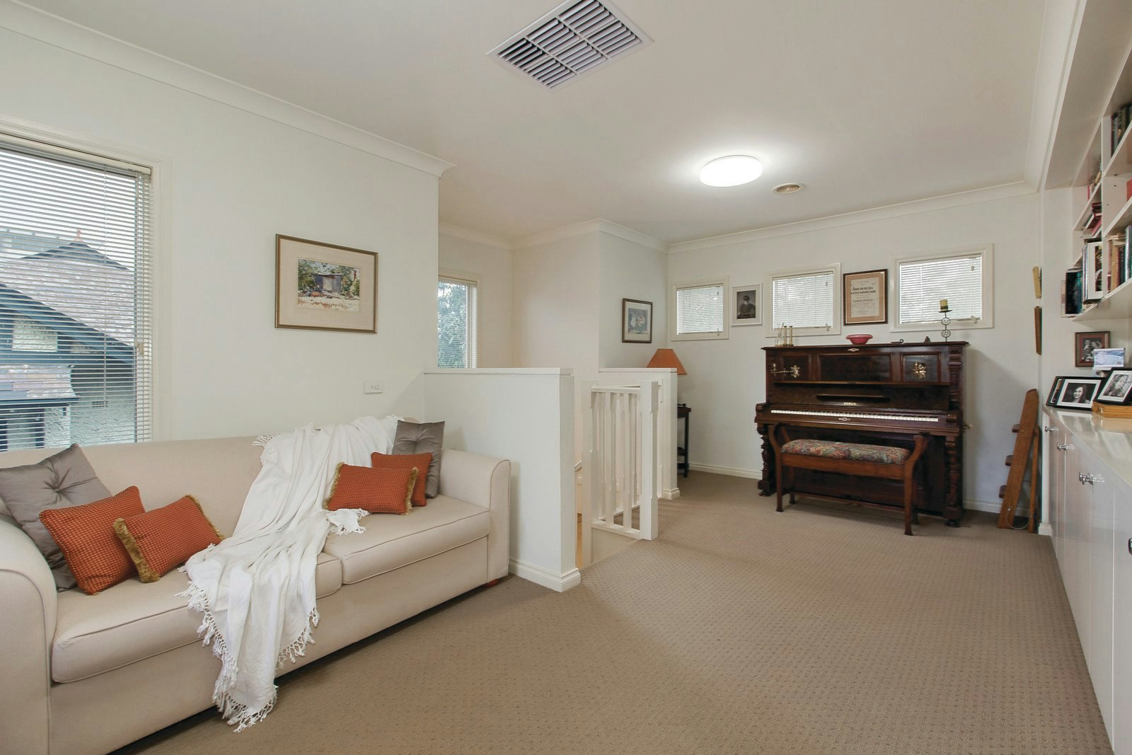 1/6 Ridgeway Avenue, Kew, VIC