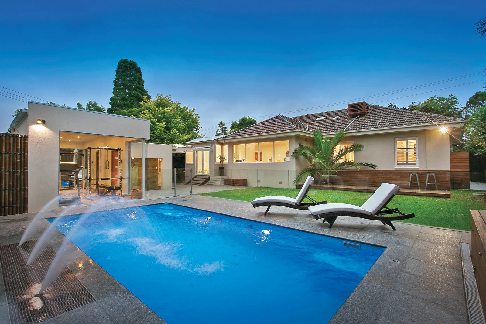 98 Bath Road, Glen Iris, VIC