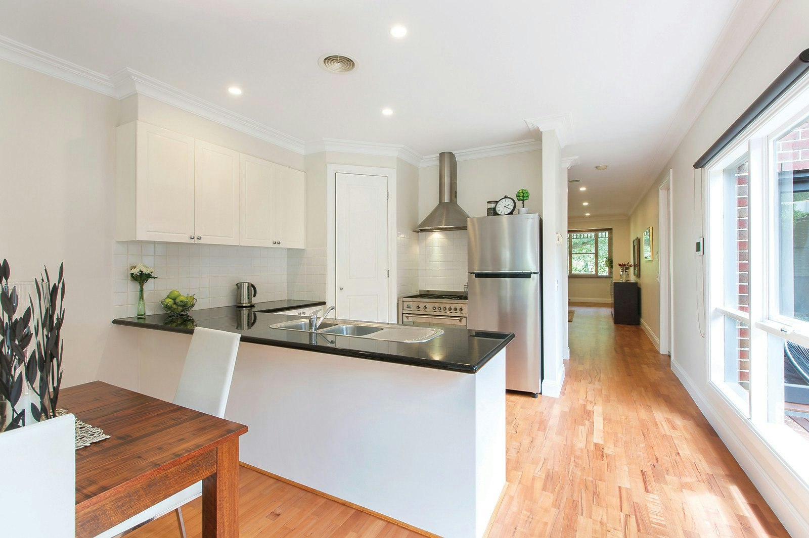 81 Rowell Avenue, Camberwell, VIC