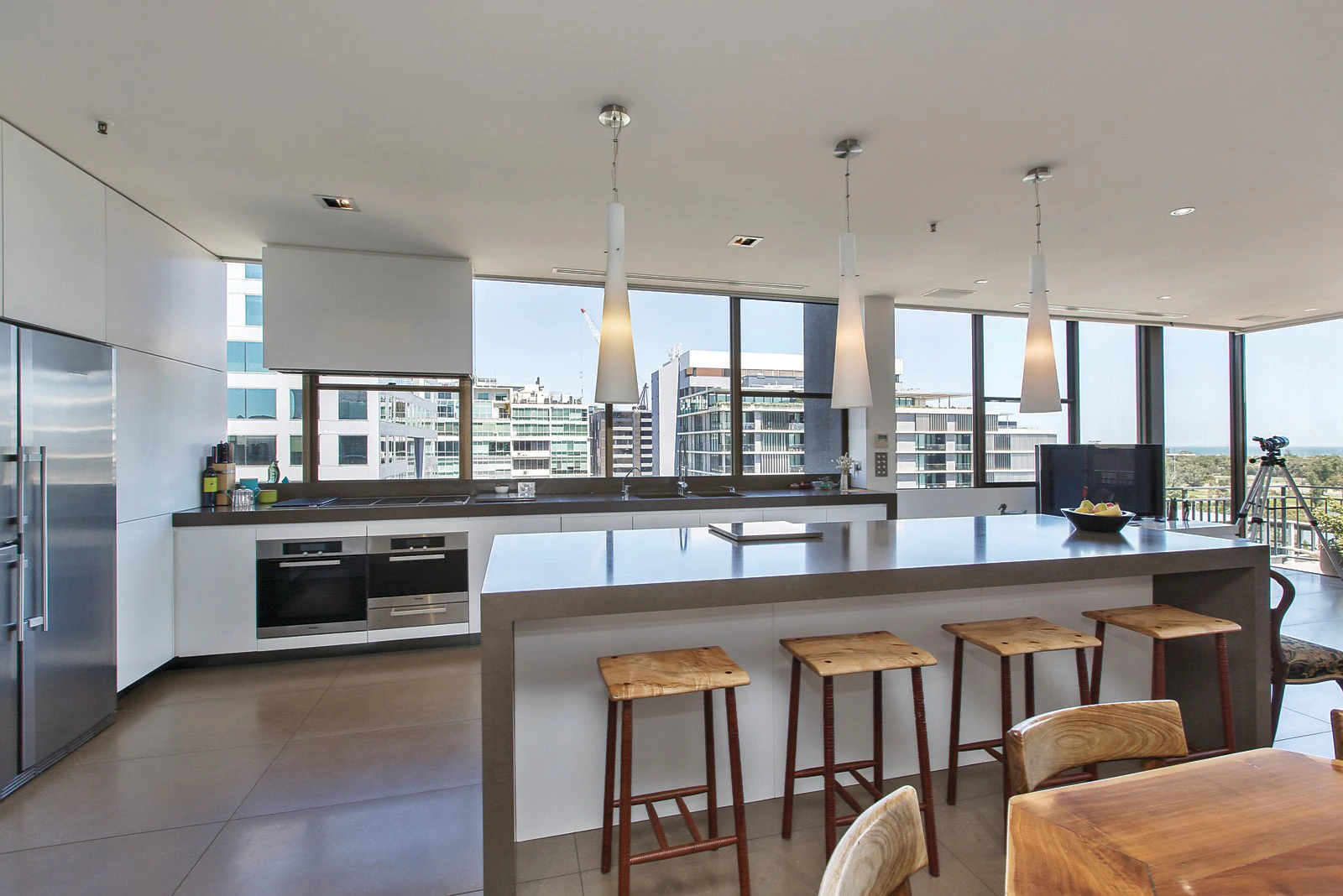 702/598 St Kilda Road, Melbourne, VIC