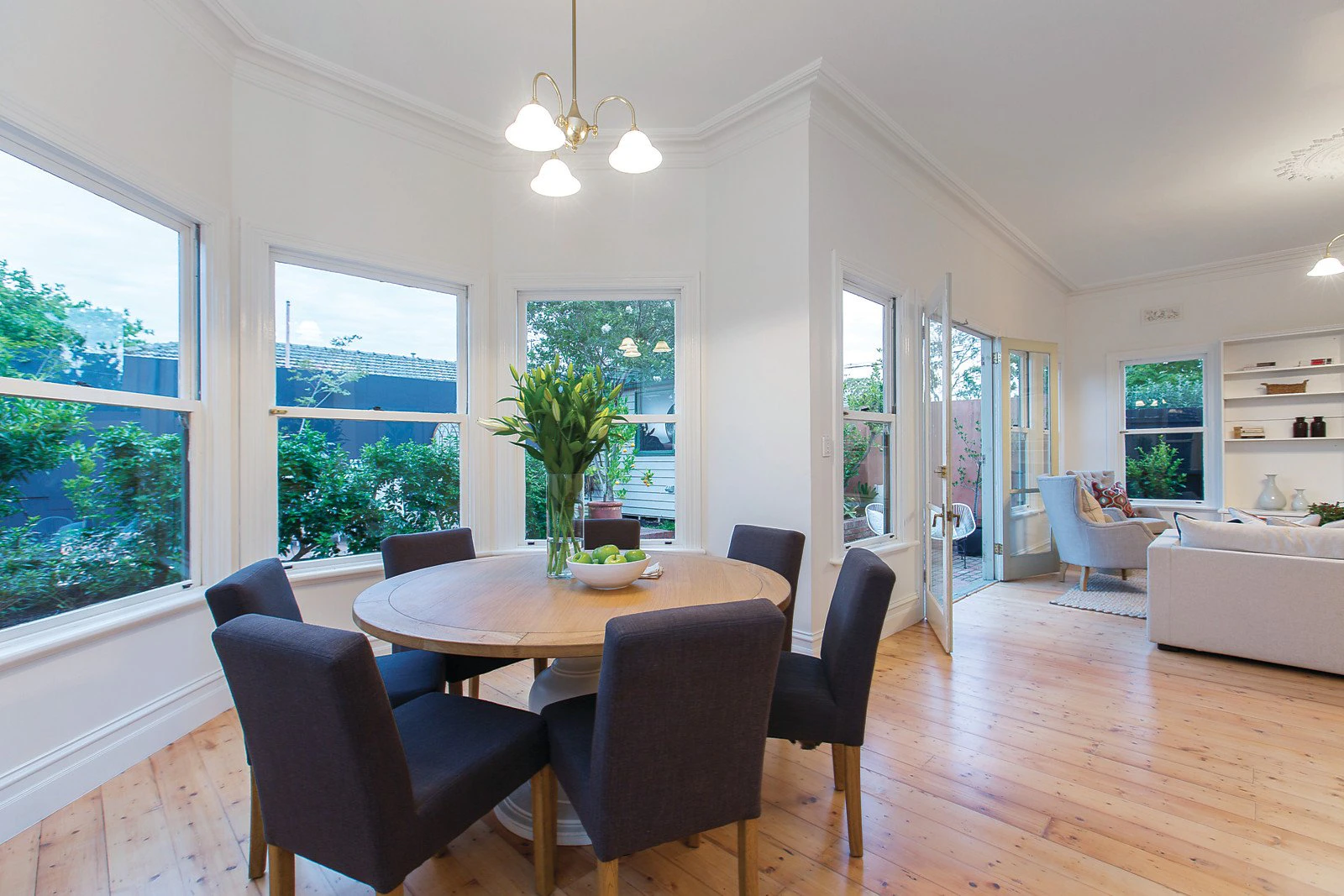 98 Emo Road, Malvern East, VIC