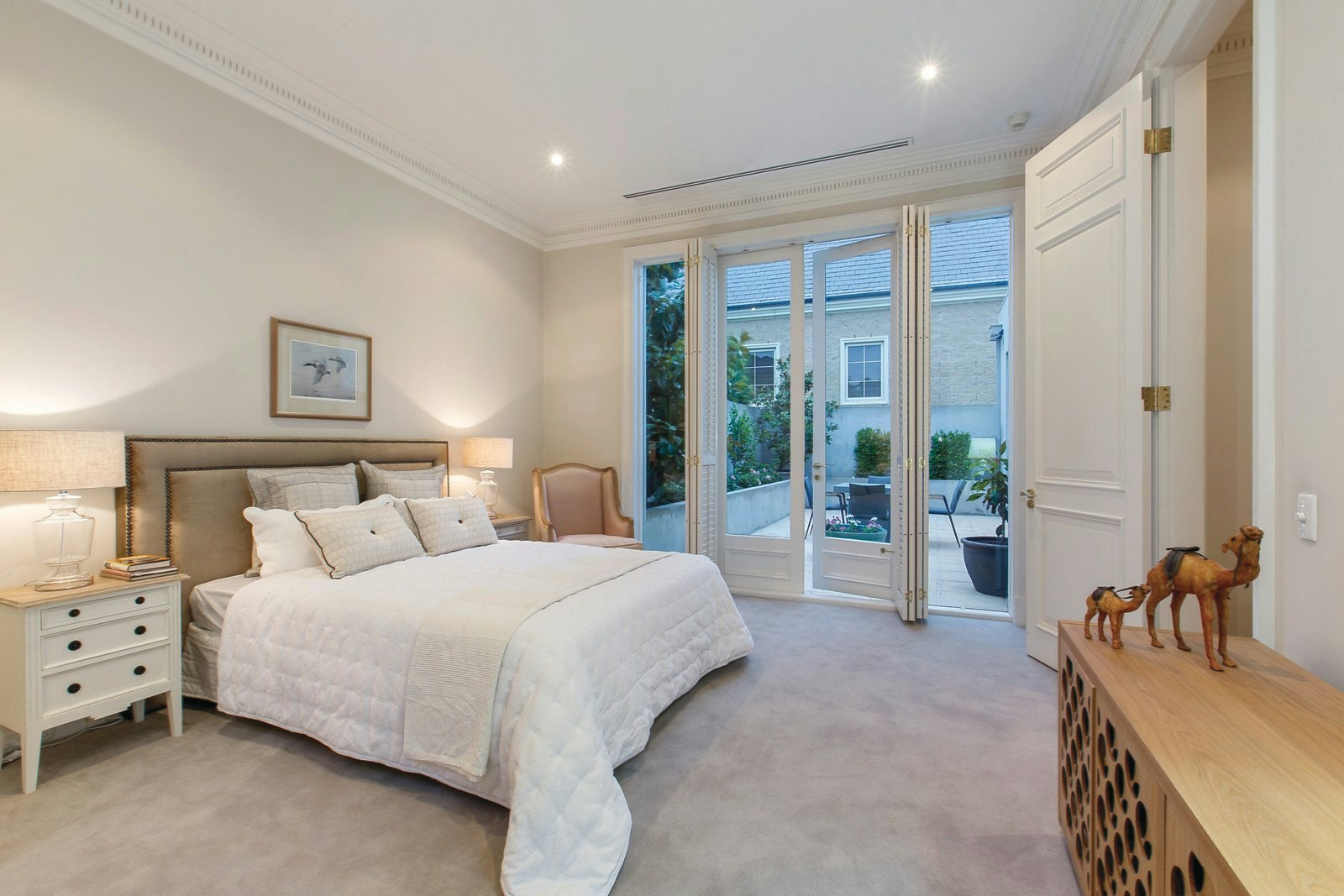 1A Boandyne Court, Toorak, VIC