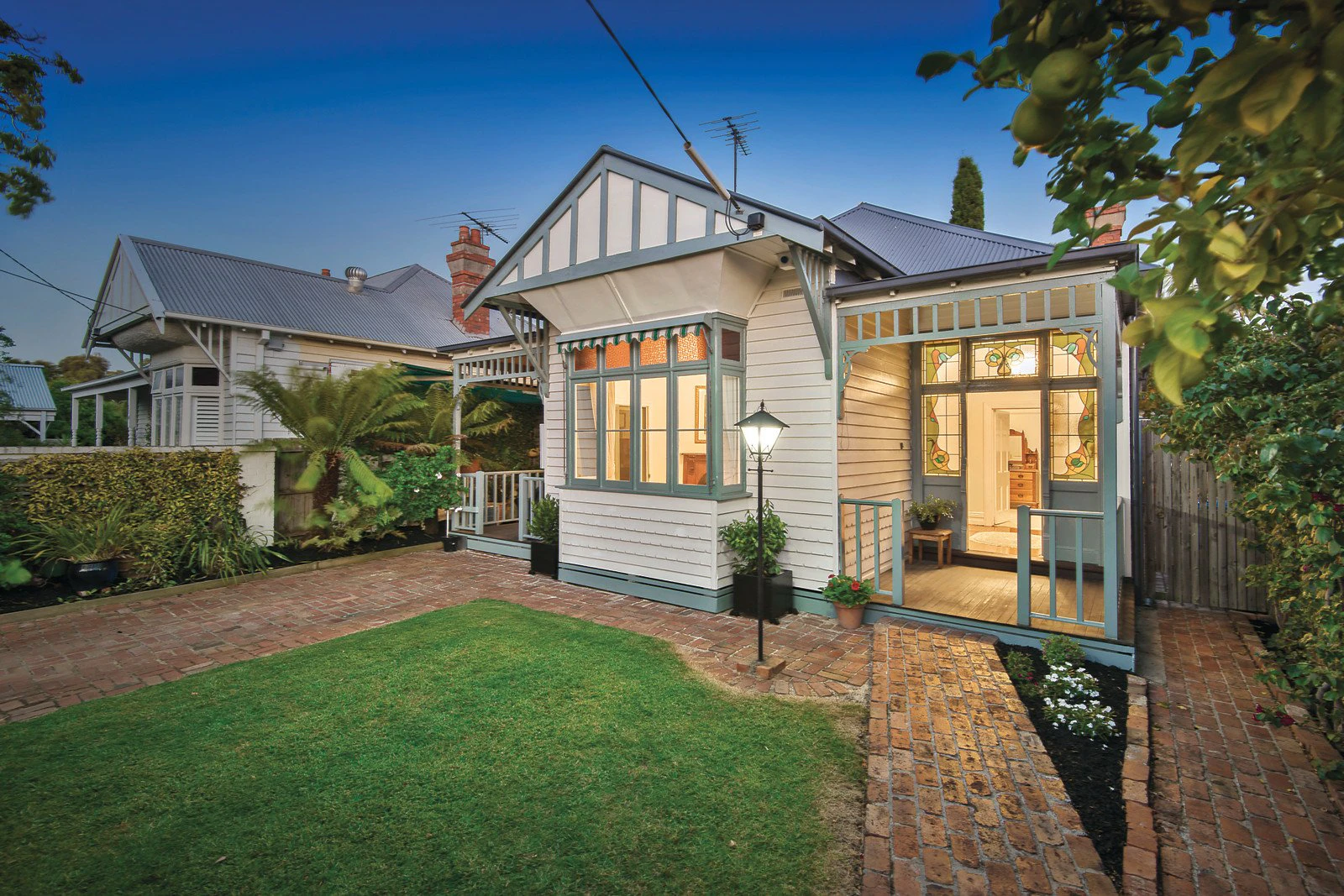 112 Asling Street, Brighton, VIC