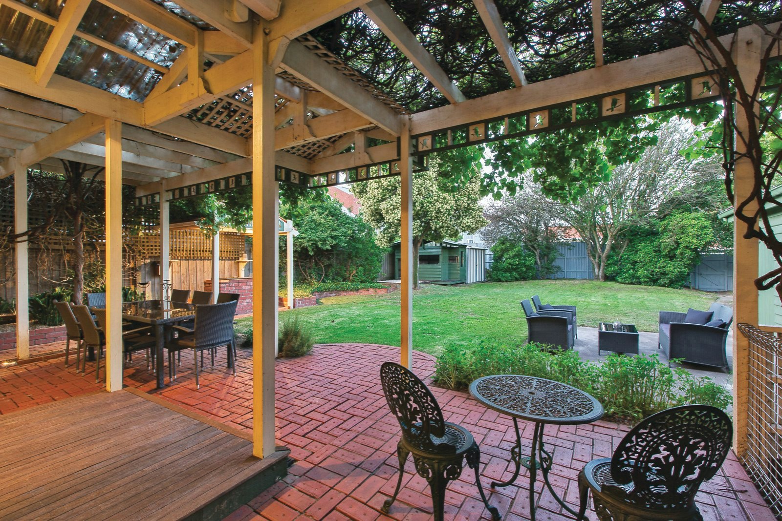 11 Warida Avenue, Malvern East, VIC