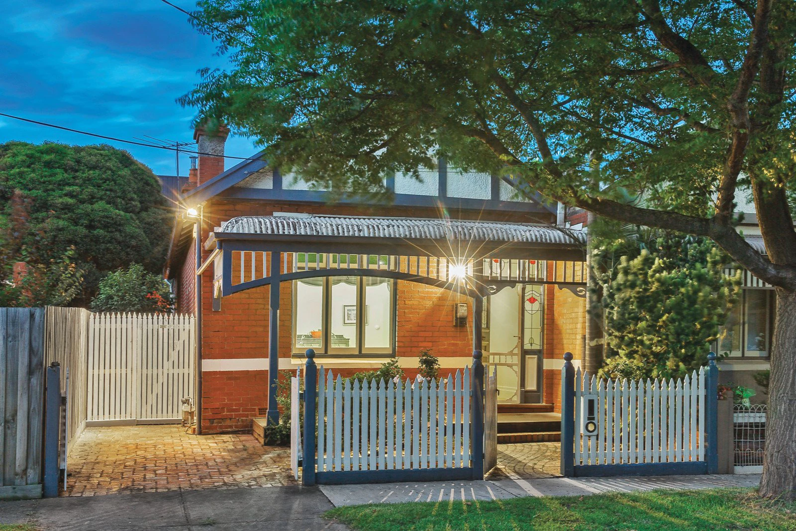 1 Repton Road, Malvern East, VIC
