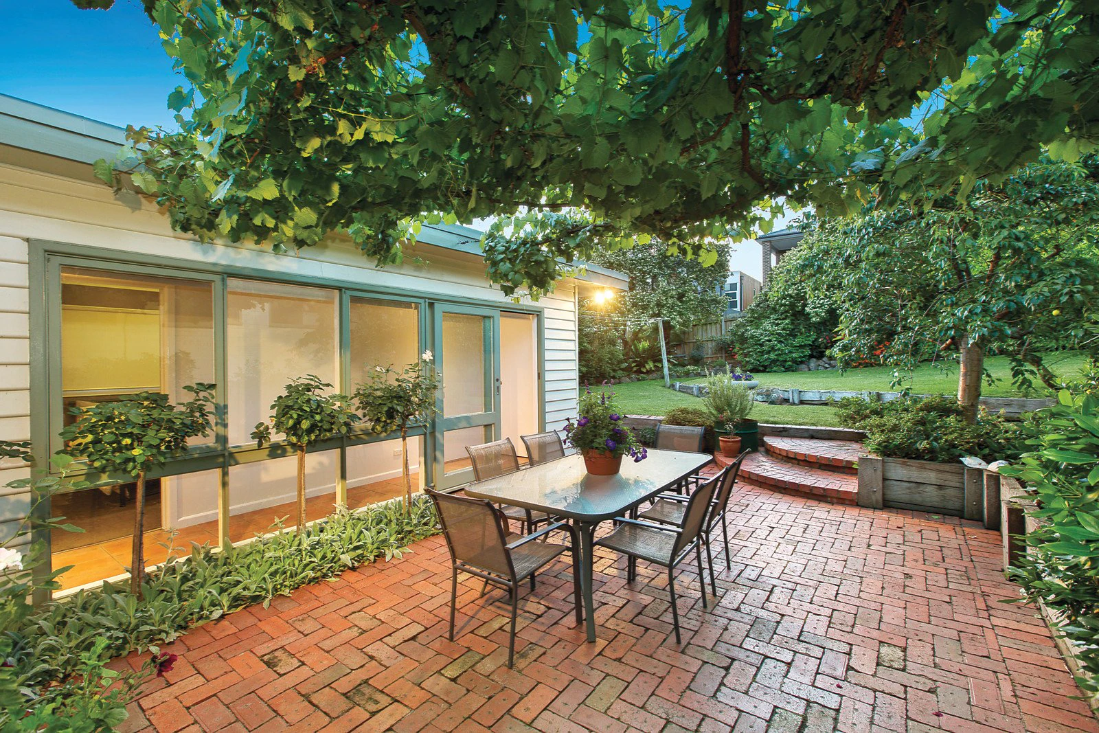 35 Barnes Avenue, Burwood, VIC