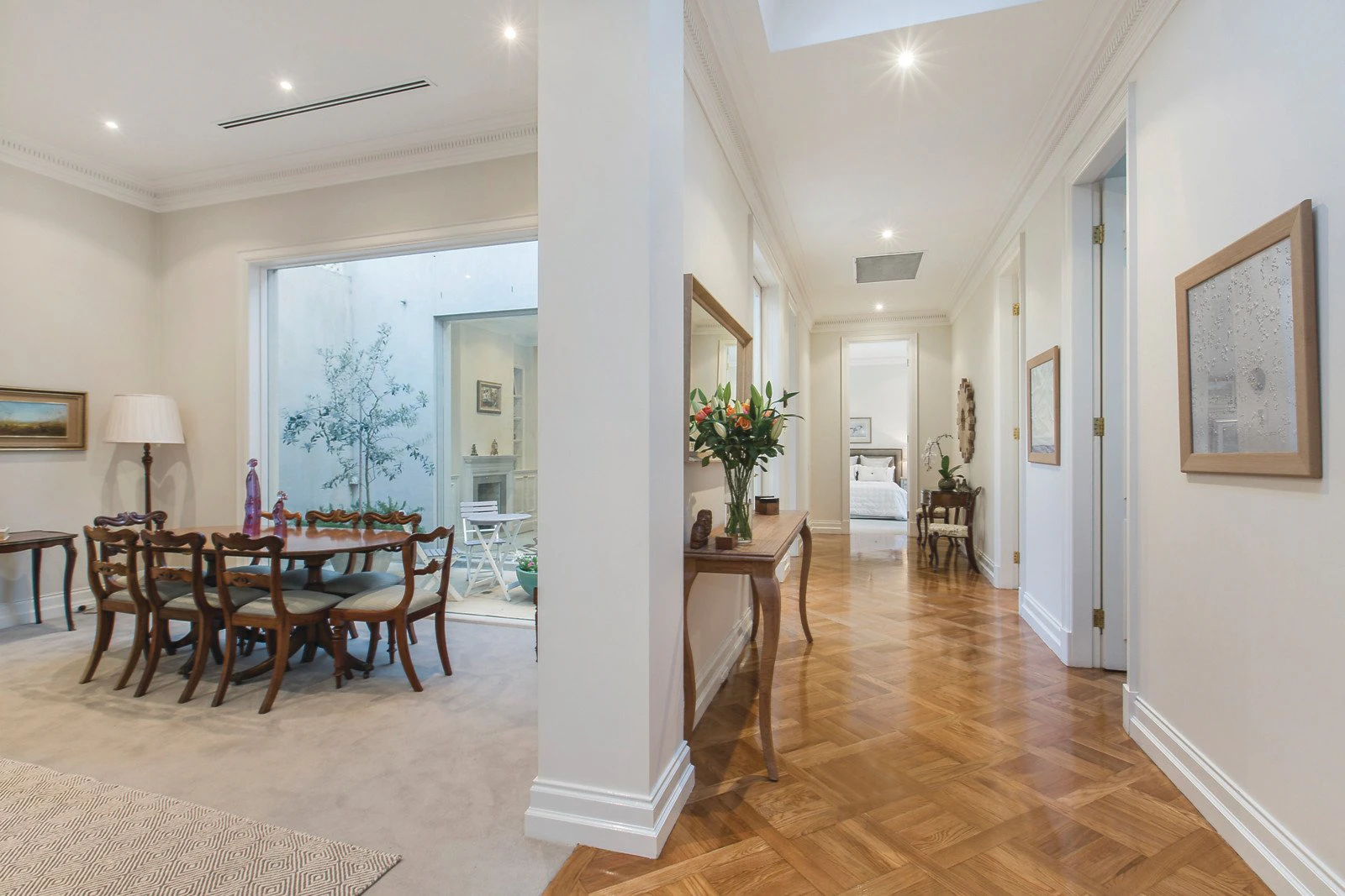 1A Boandyne Court, Toorak, VIC