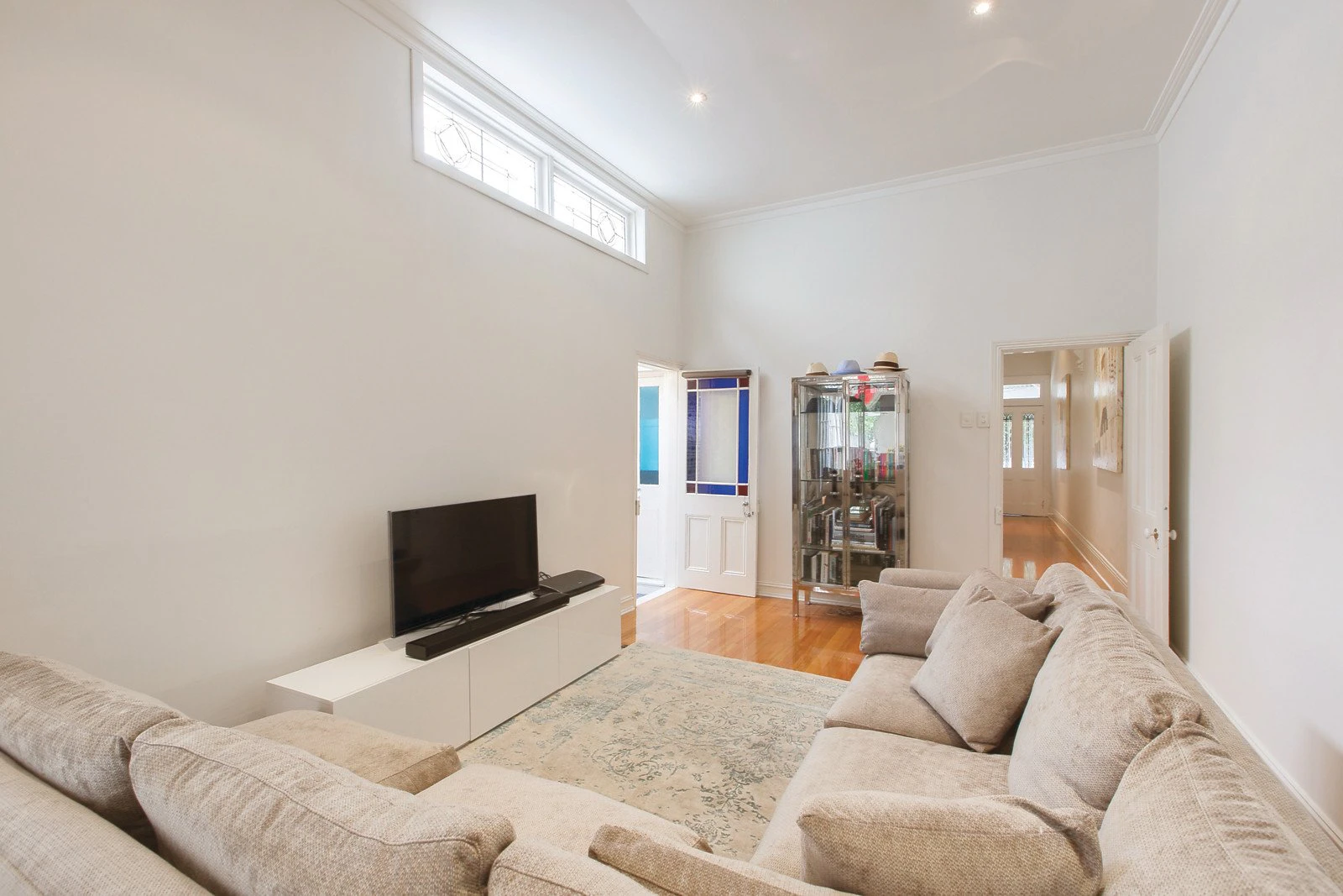 107 Graham Street, Albert Park, VIC