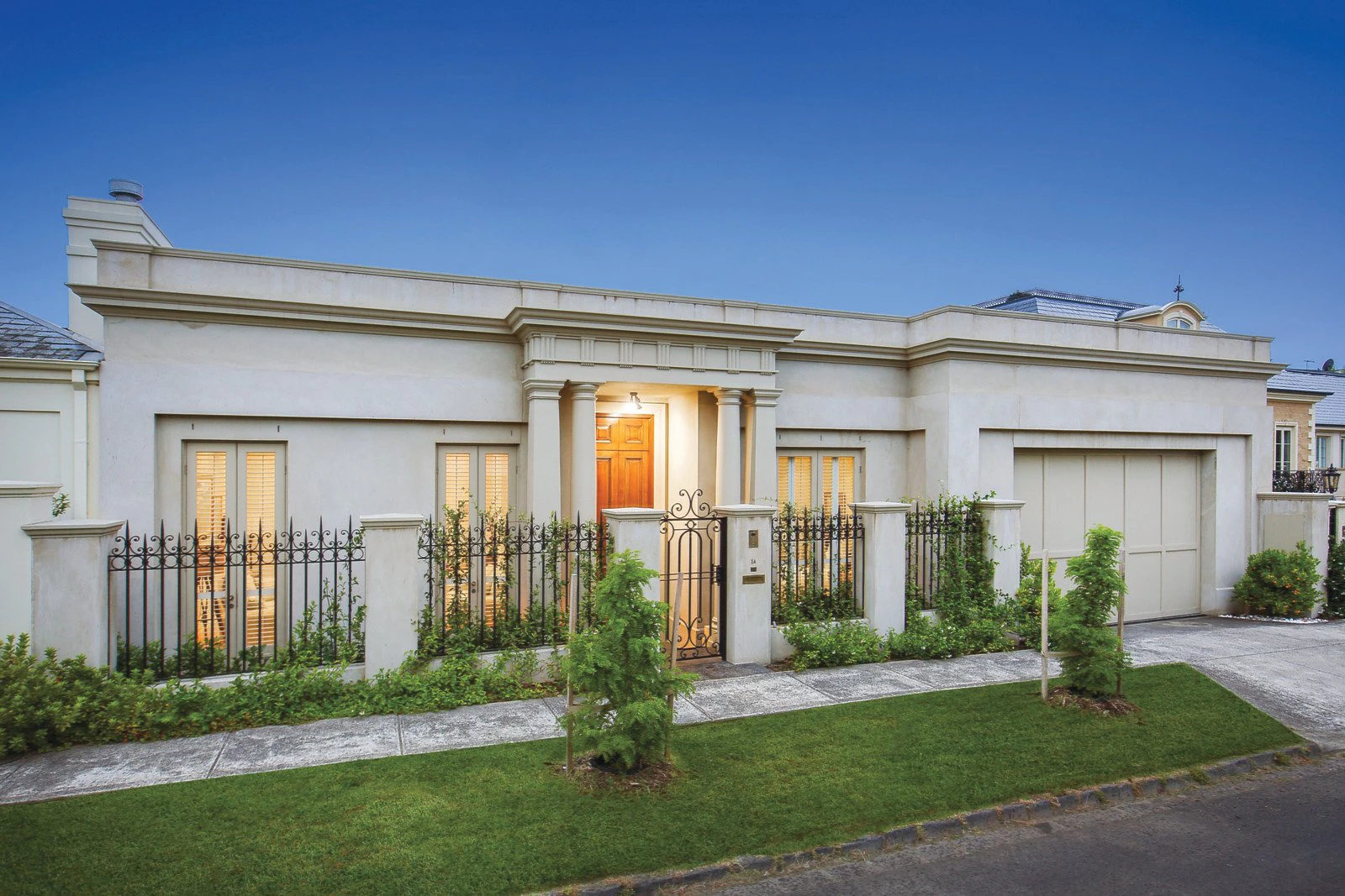 1A Boandyne Court, Toorak, VIC