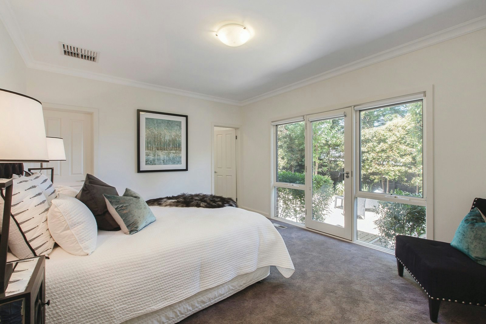 15 Warren Street, Burwood, VIC