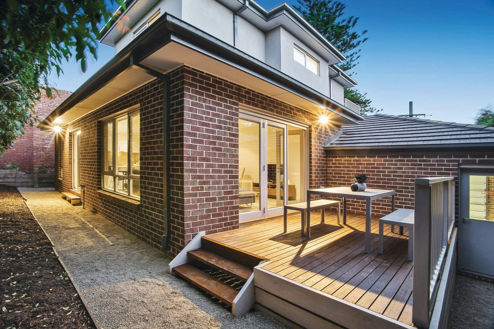 15 Warren Street, Burwood, VIC