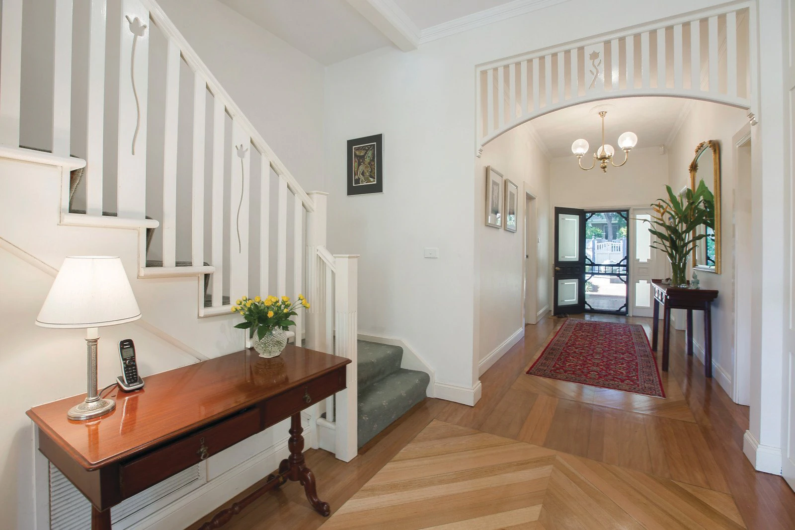 8 Currajong Avenue, Camberwell, VIC