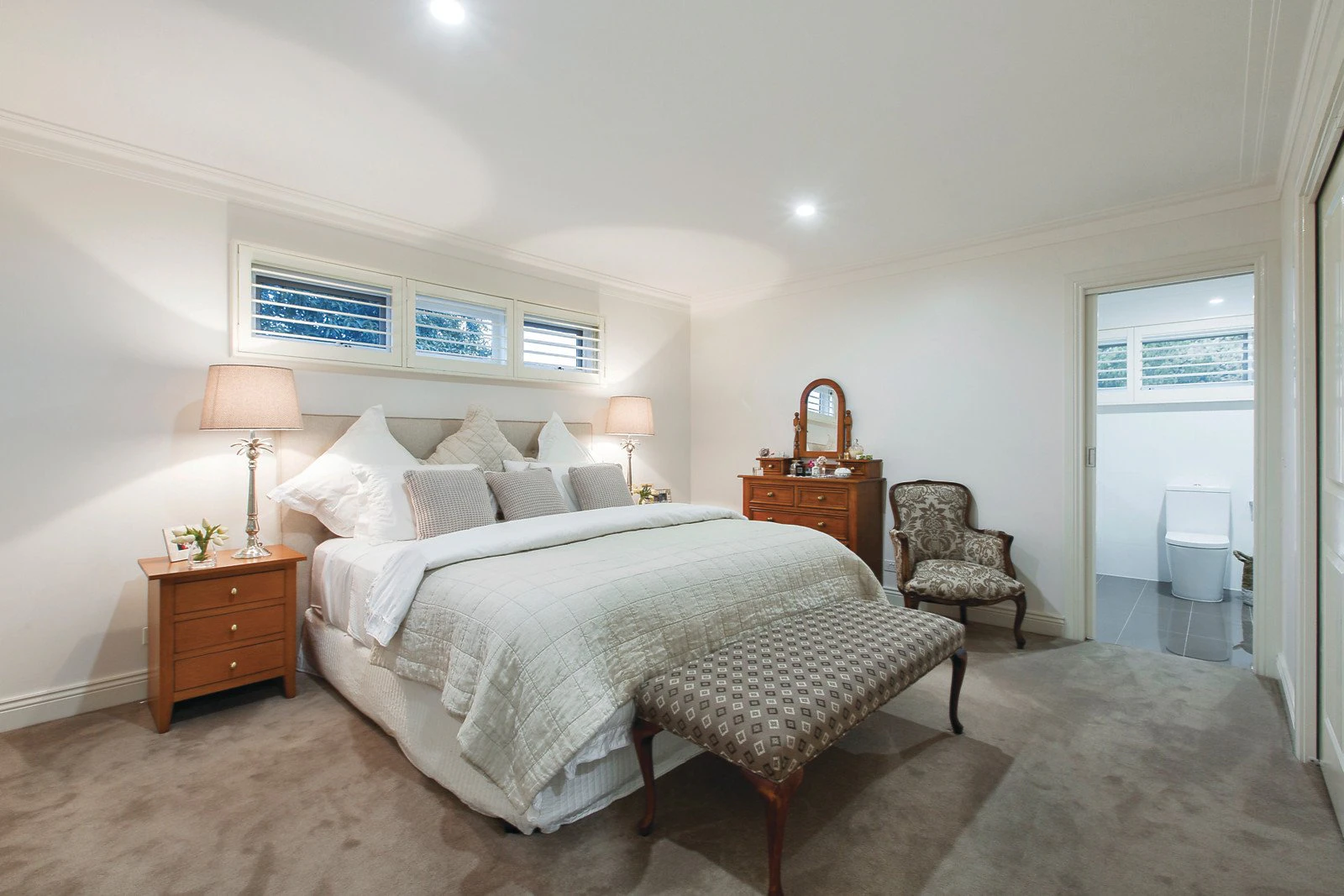 4 North Court, Surrey Hills, VIC