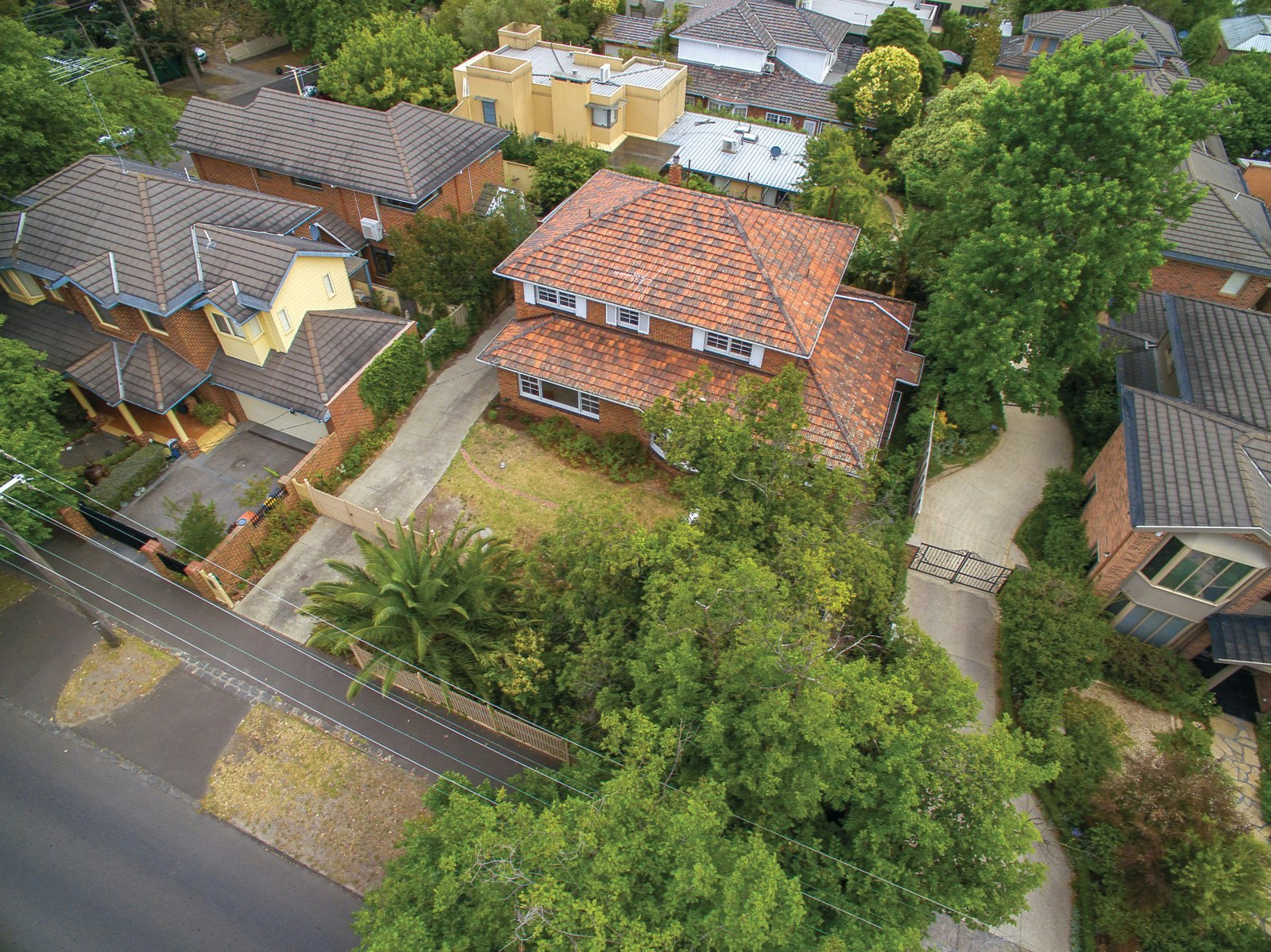 24 Prospect Hill Road, Camberwell, VIC