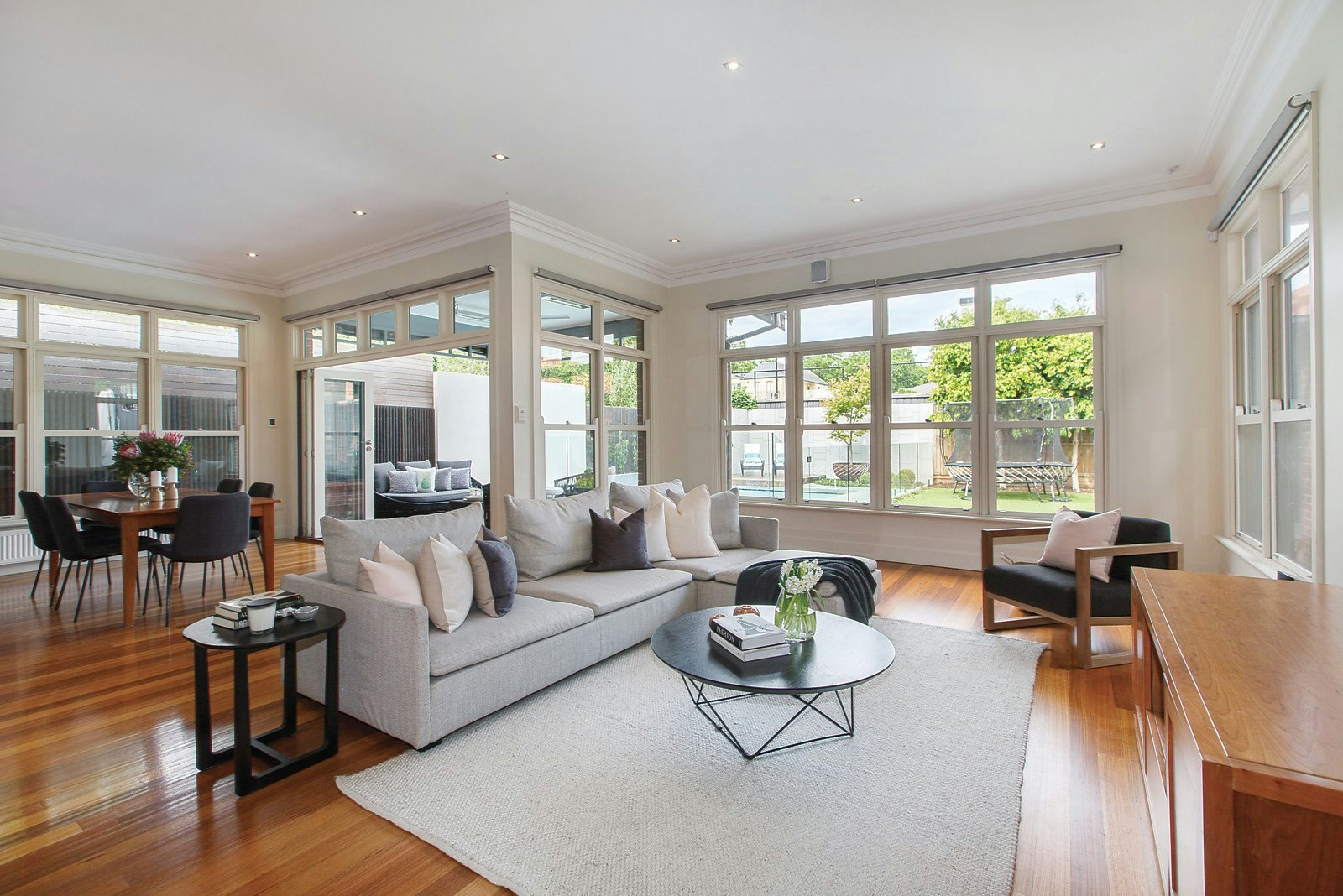 24 Alexandra Avenue, Canterbury, VIC