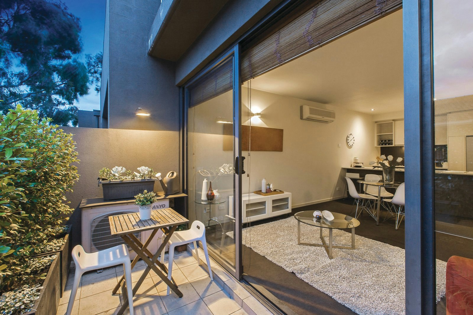 13/561 Glenferrie Road, Hawthorn, VIC