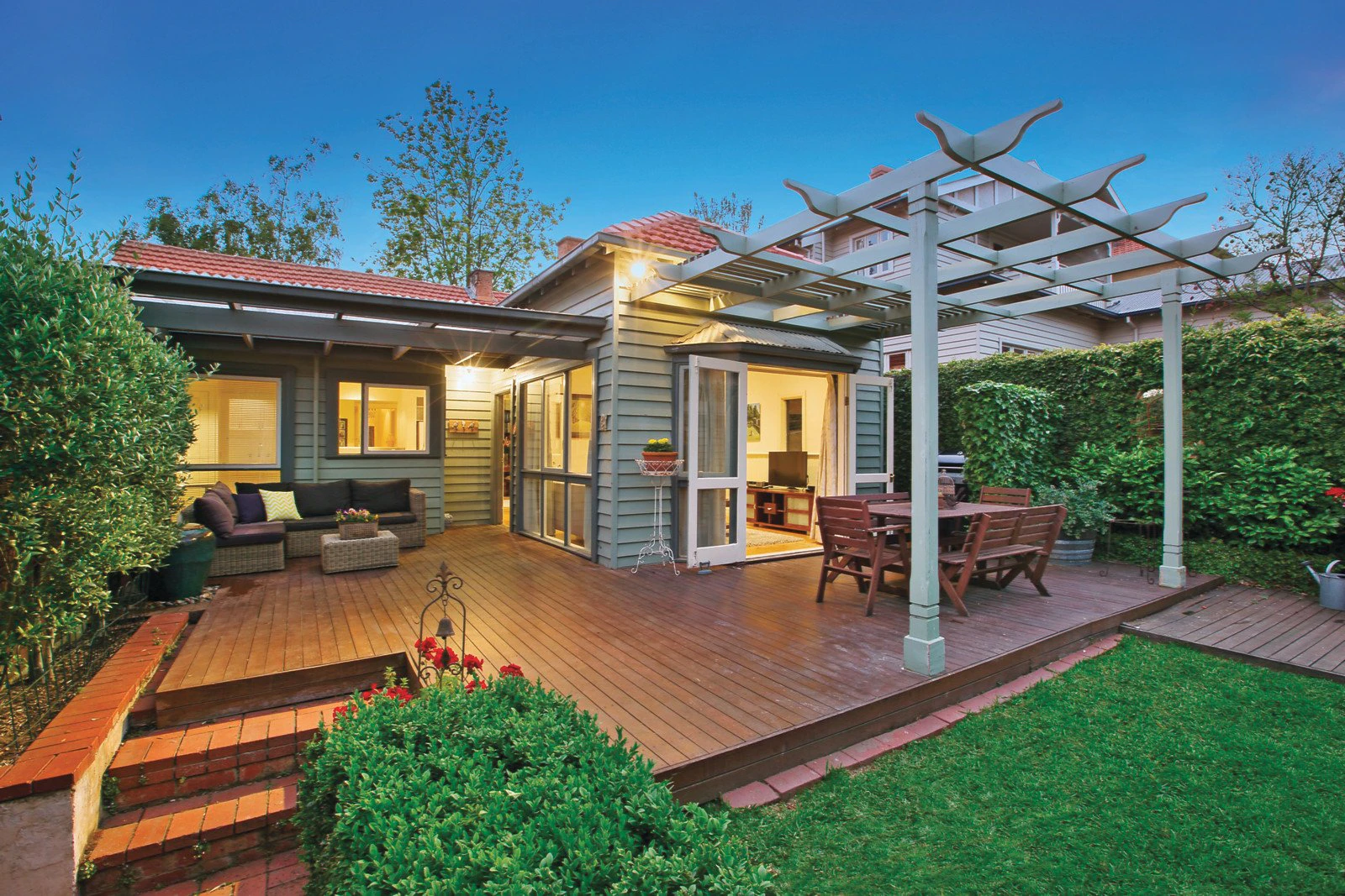 153 Mont Albert Road, Canterbury, VIC