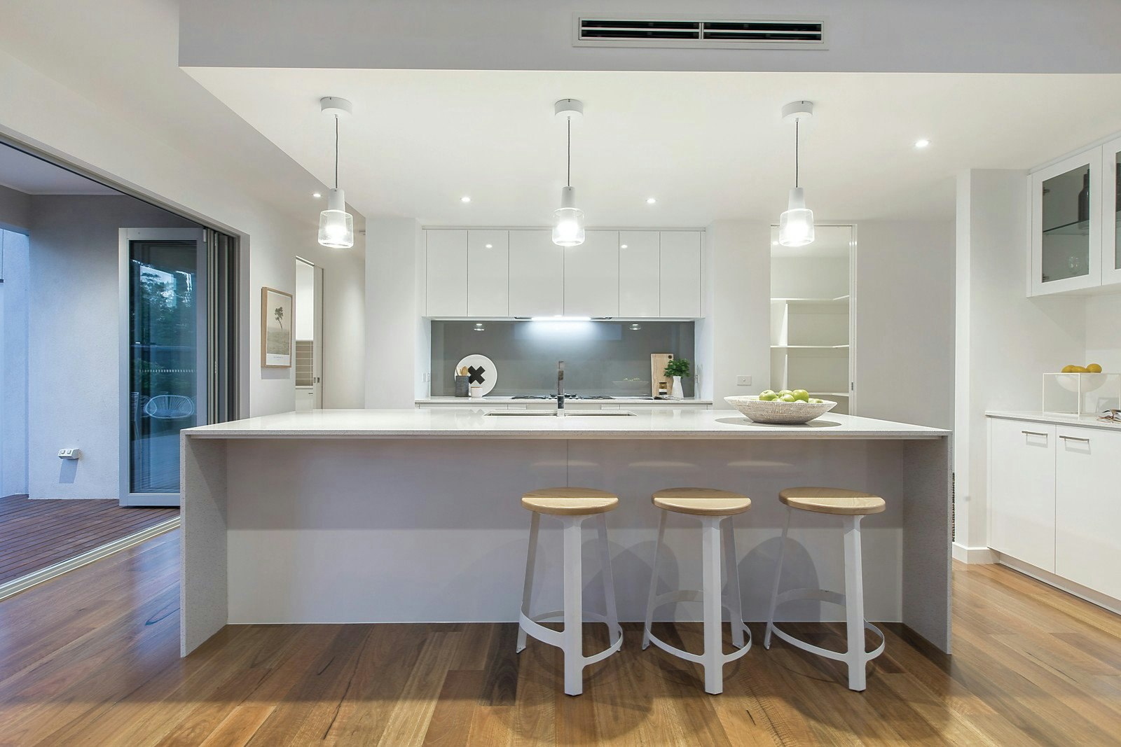 1/4 Estella Street, Glen Iris, VIC