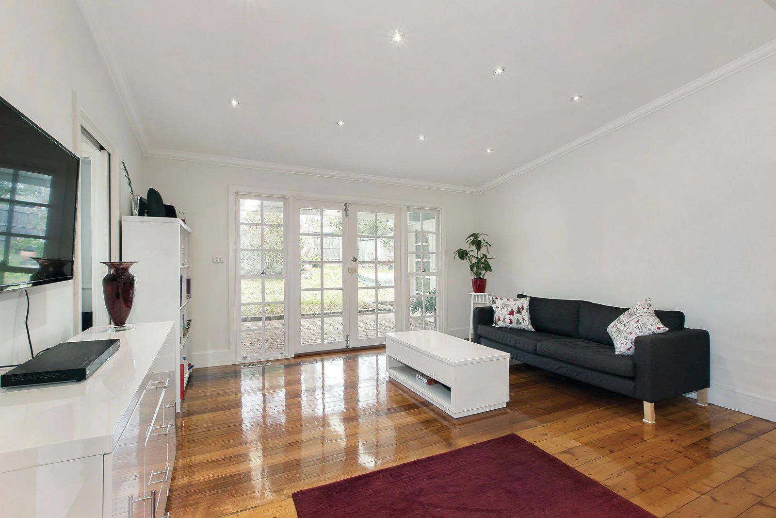 31 Barnard Grove, Kew, VIC