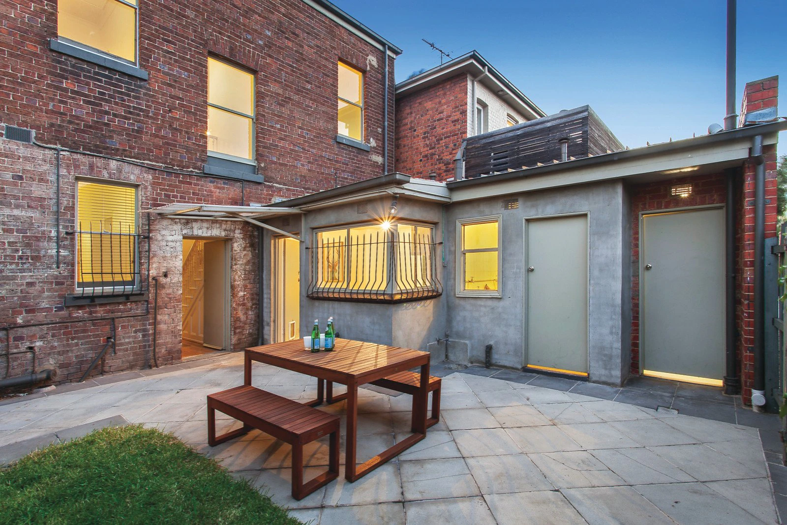 194 Napier Street, South Melbourne, VIC